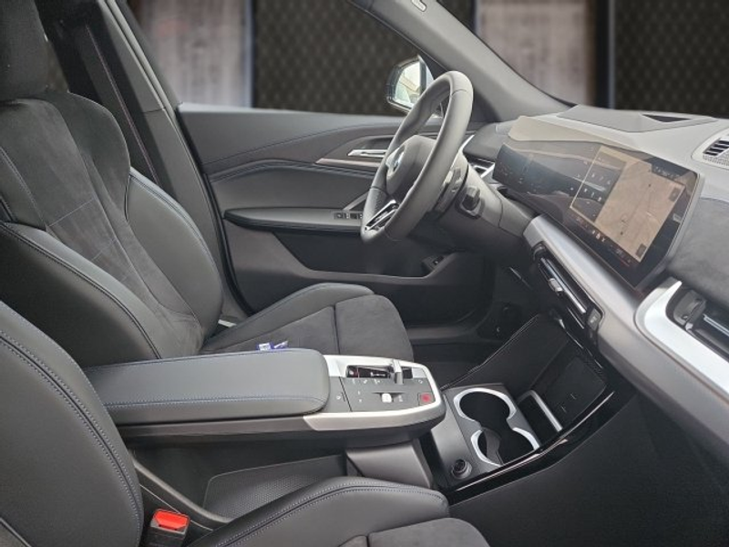 BMW X2 sDrive20d U10 — photo 10