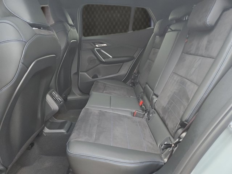 BMW X2 sDrive20d U10 — photo 13