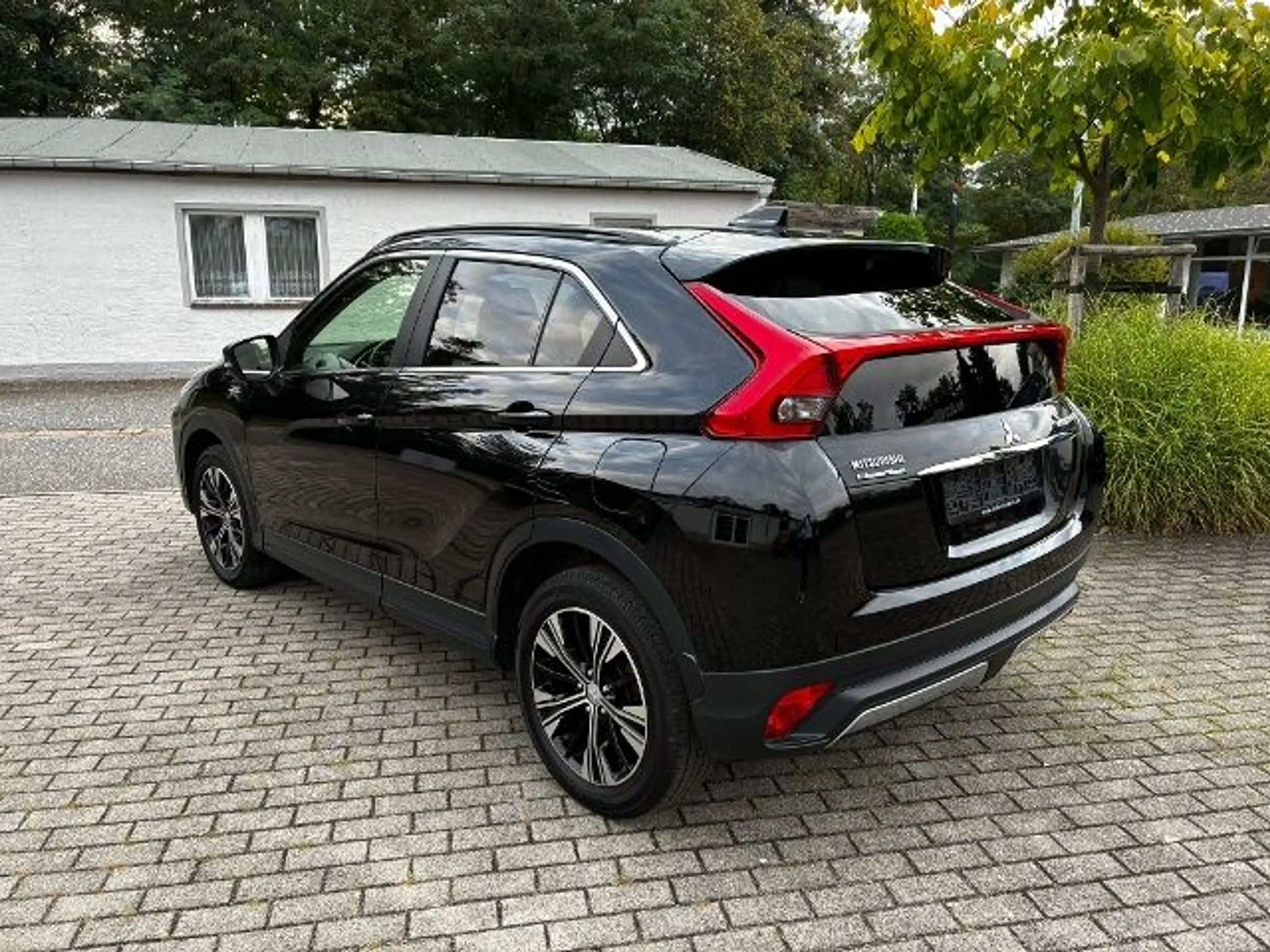 Mitsubishi Eclipse Cross 1.5 Diamant incl WKPR — photo 3