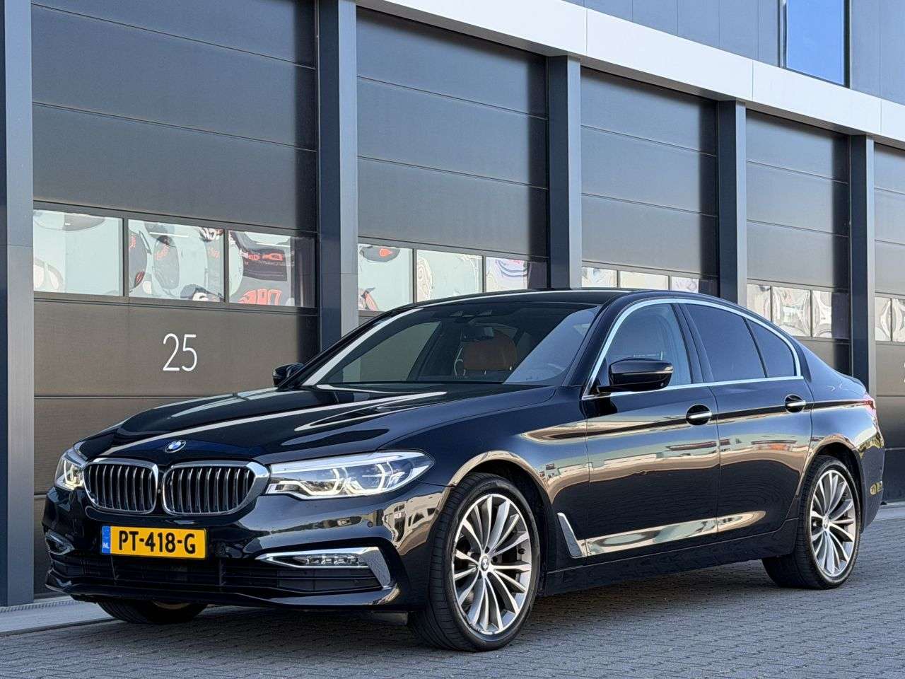 BMW 520