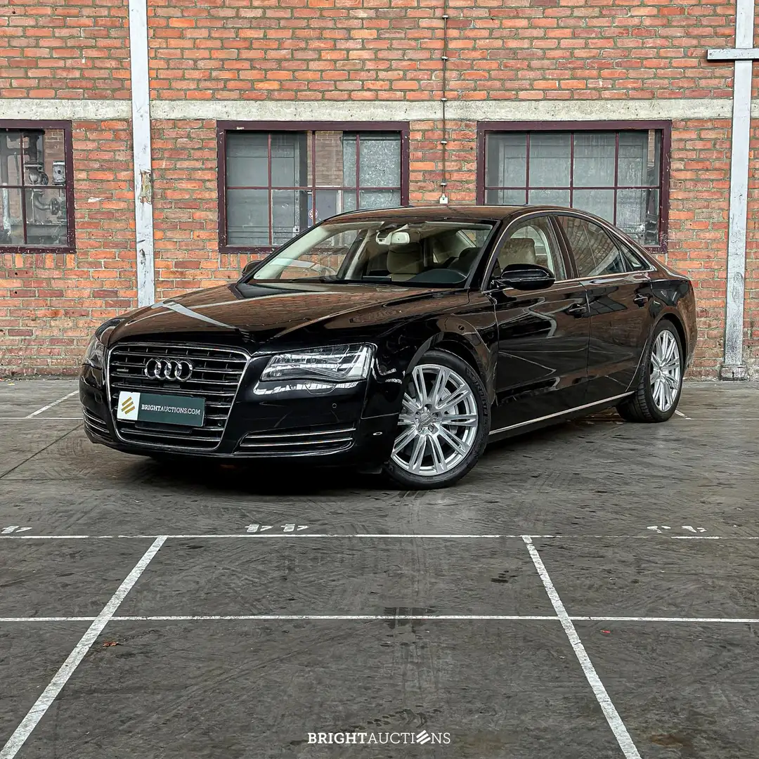 Audi A8 FSI Quattro 4.2 V8 Zwart - 1
