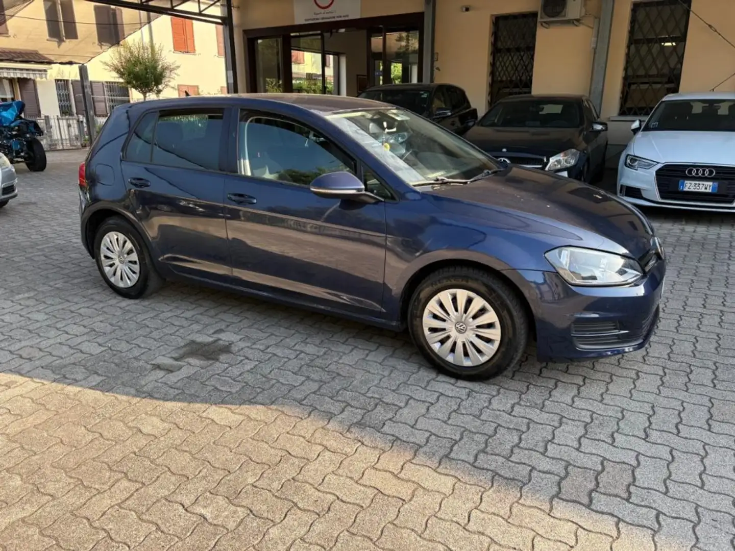 Volkswagen Golf 1.6 TDI 90 CV 5p.CONFORT BlueMotion OK NEOPATENTAT Blu/Azzurro - 2
