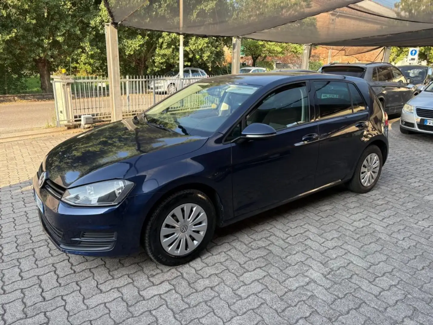 Volkswagen Golf 1.6 TDI 90 CV 5p.CONFORT BlueMotion OK NEOPATENTAT Blu/Azzurro - 1
