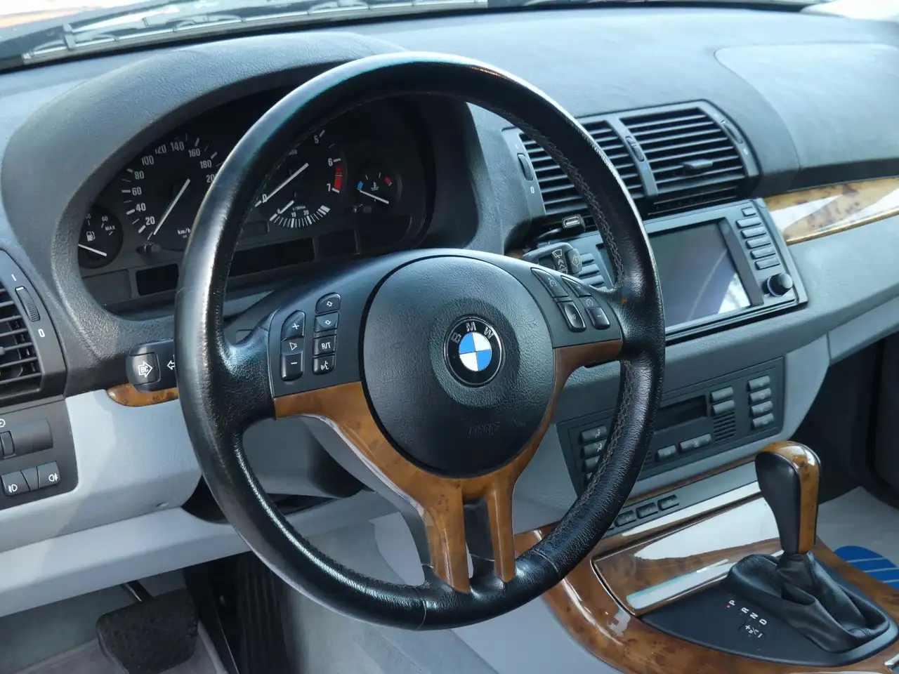 BMW X5 3.0i Aut. Allrad Xenon Kam. Tempo. Navi. AHK, foto 11