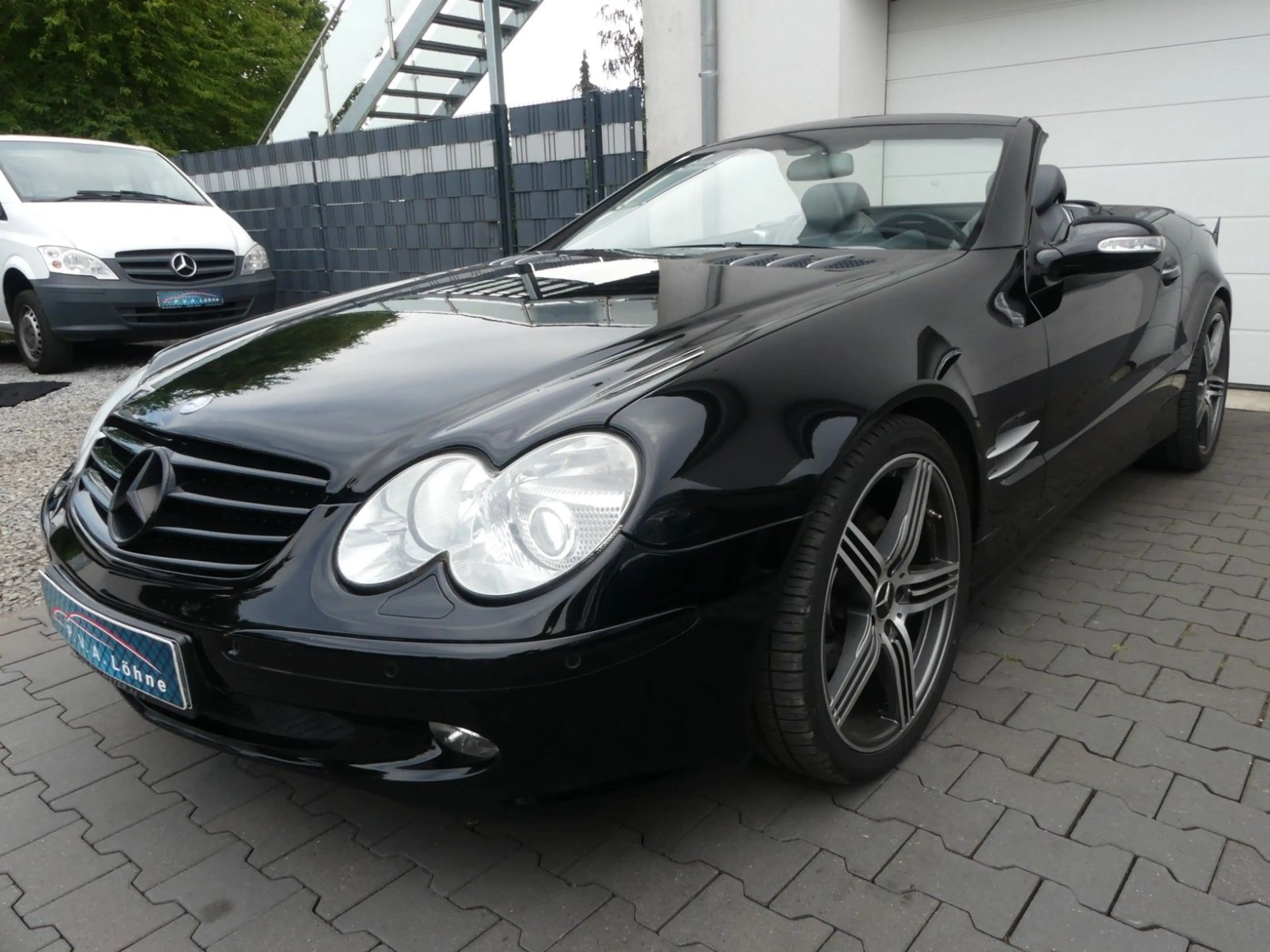 Mercedes-Benz SL 350 Comand | Bi-Xenon | Leder | Pano | 19"Alu — photo 3