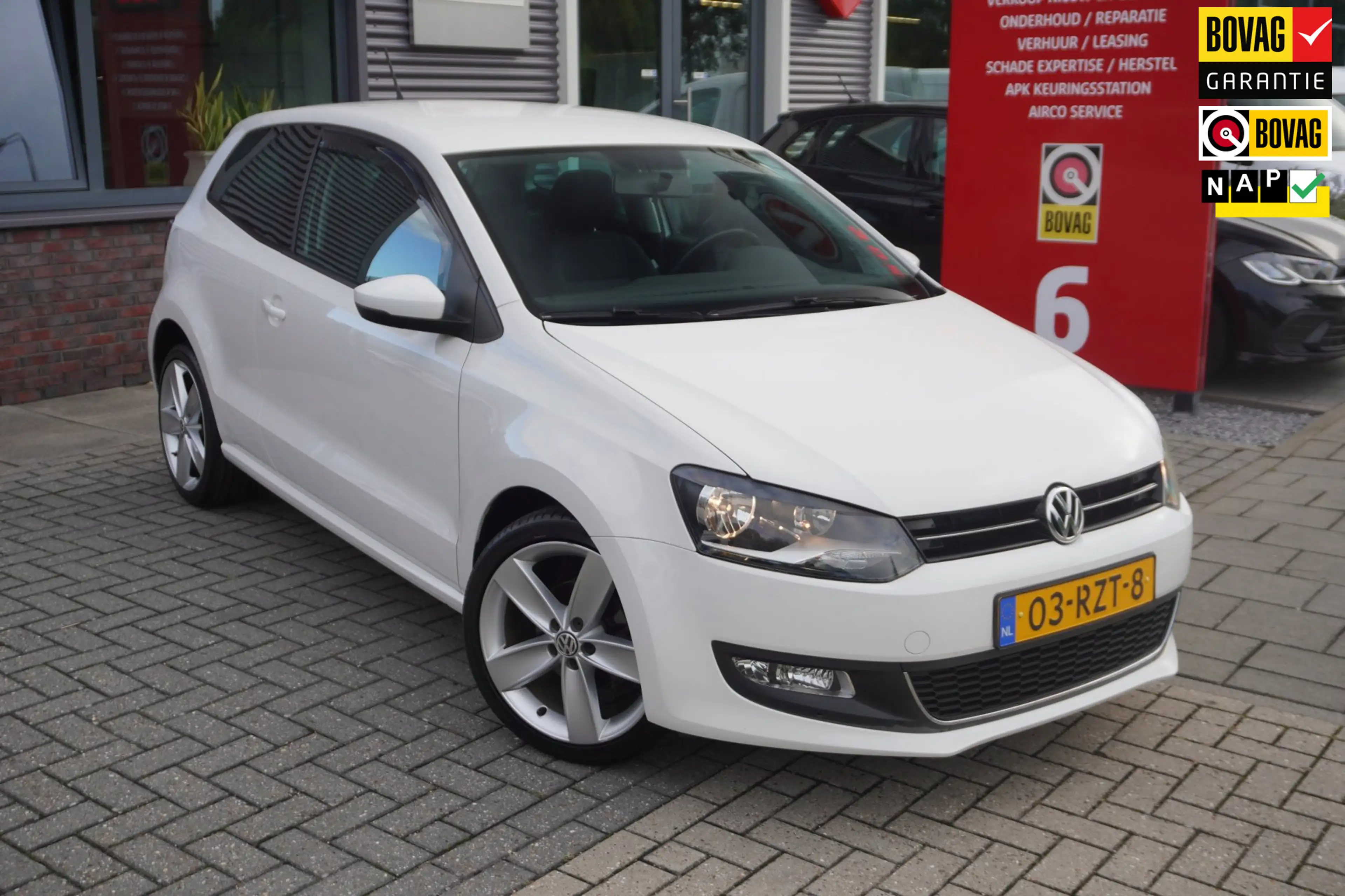 Volkswagen Polo 1.4-16V Highline / 1e eigenaar / Climate control /
