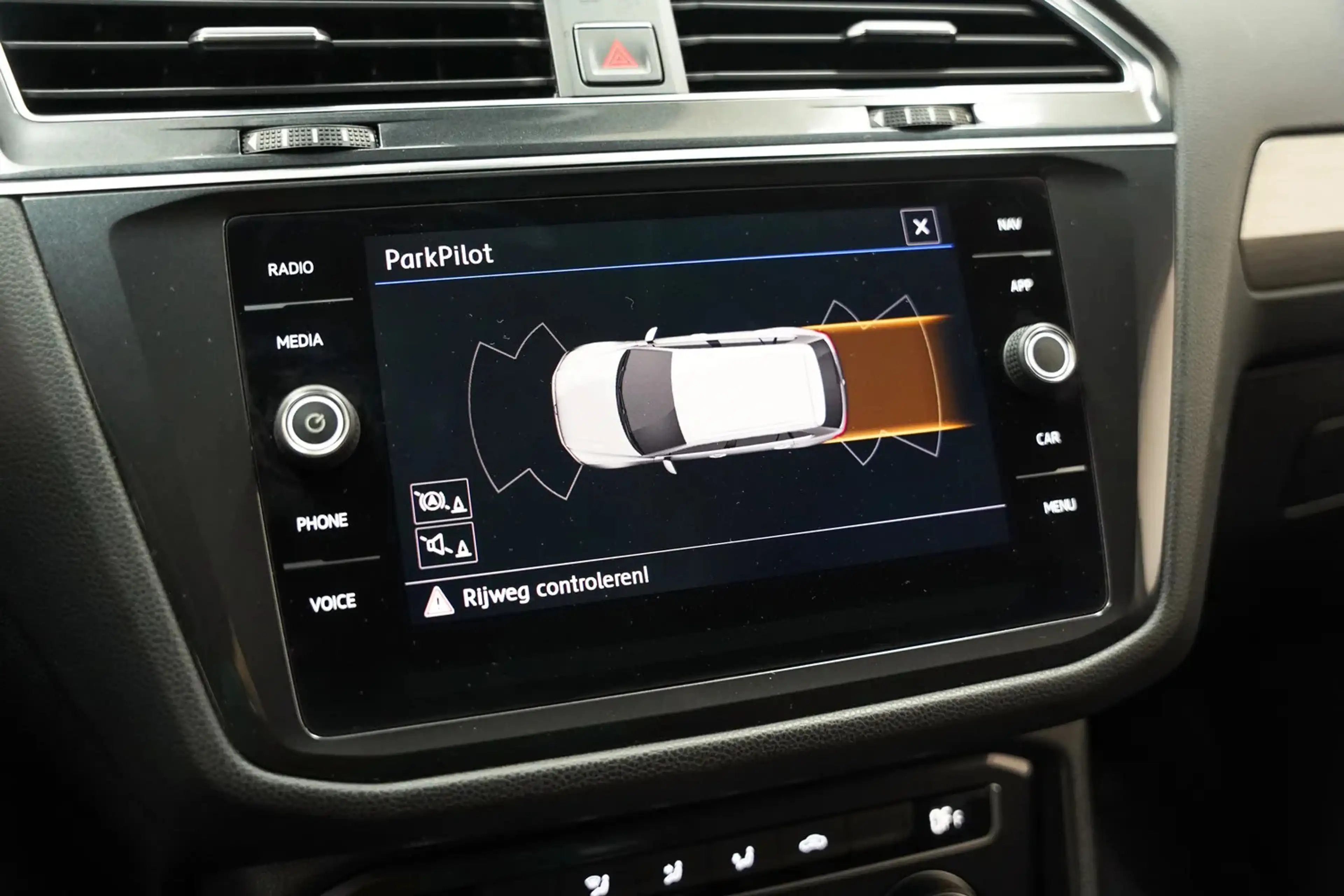 Volkswagen Tiguan Allspace 1.4 TSI 150pk Comfortline Aut. 7 pers.[ Apple/Andr — photo 8