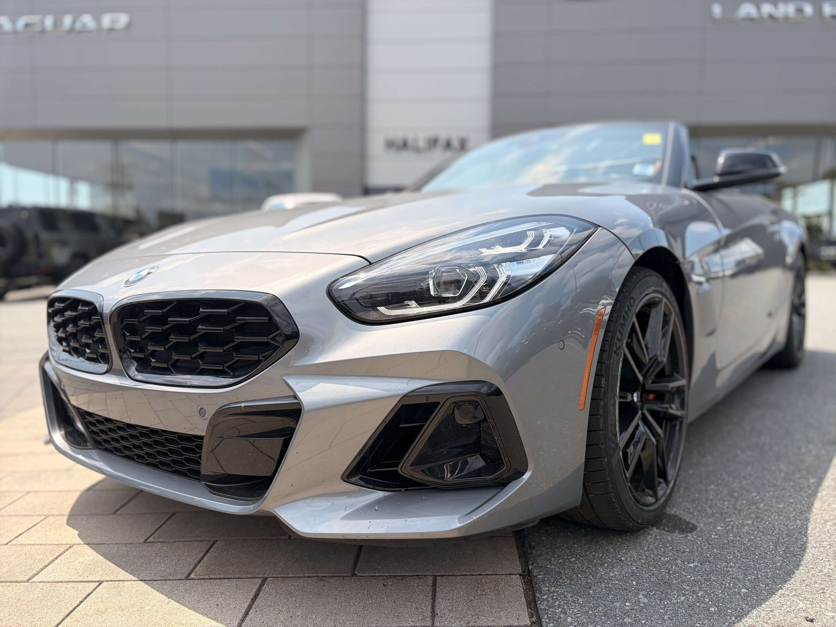 2024 BMW Z4 sDrive30i alt 2