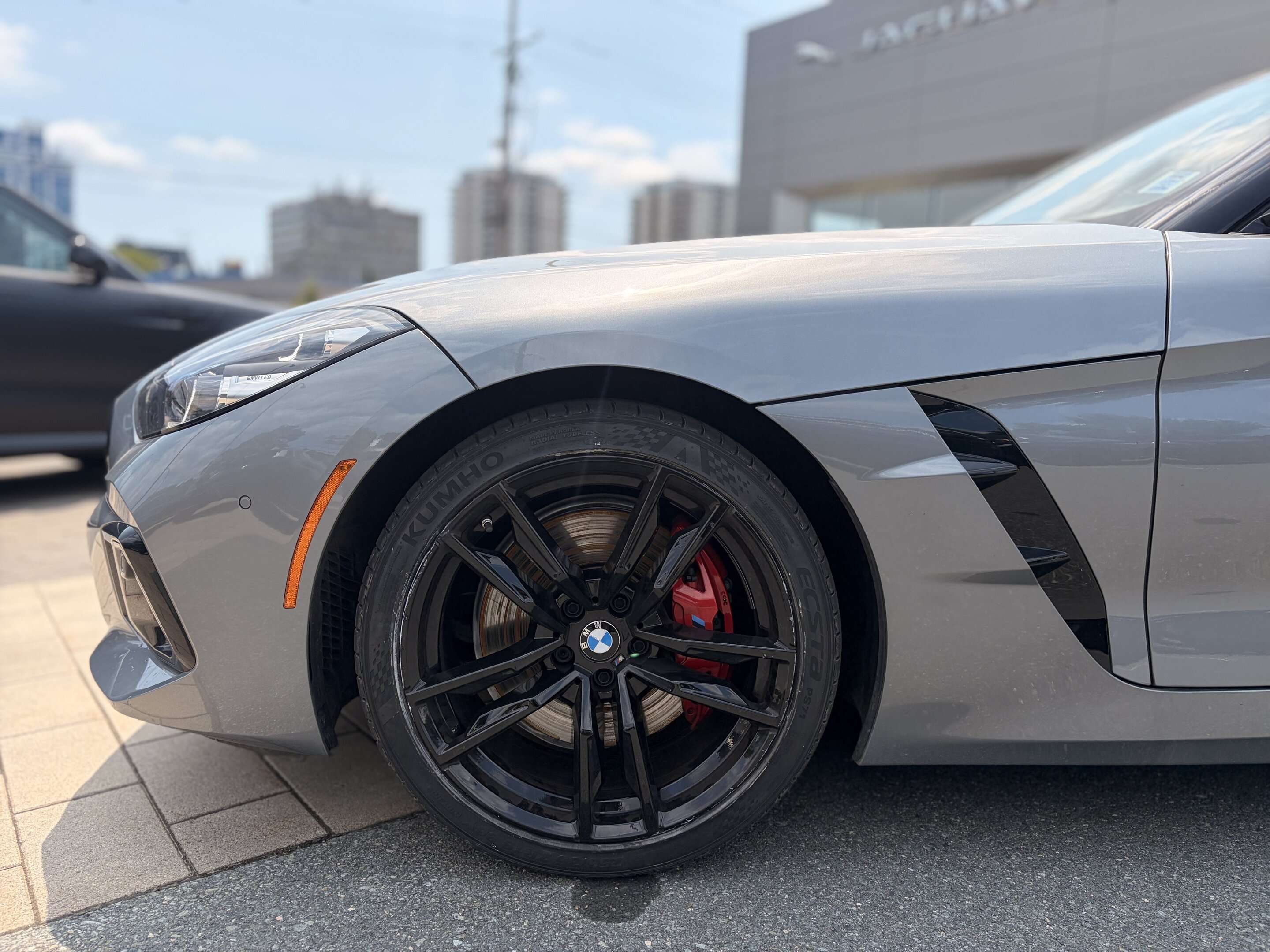 2024 BMW Z4 sDrive30i alt 3
