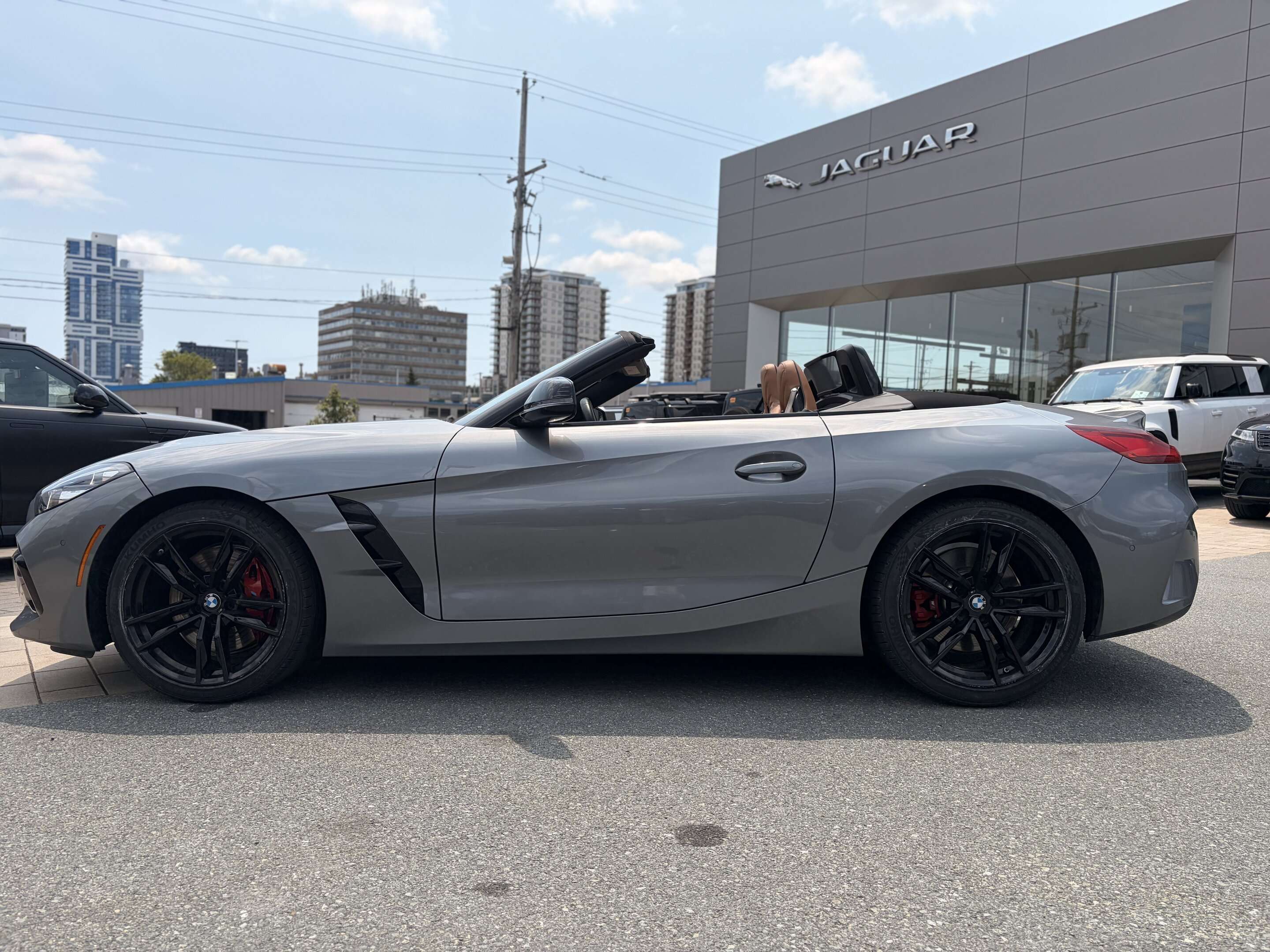 2024 BMW Z4 sDrive30i thumb 6