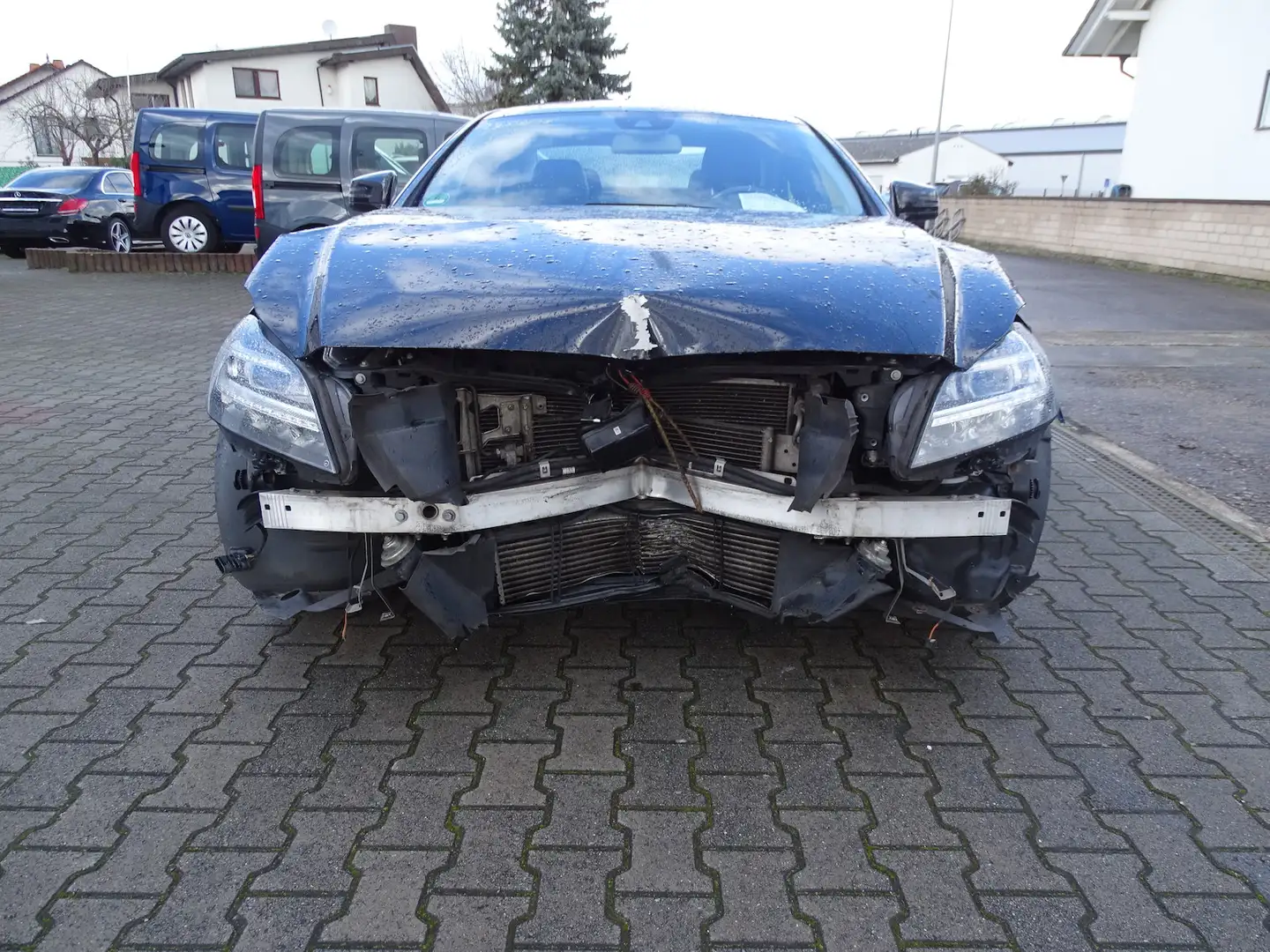 Mercedes-Benz CLS 350 CDI BE Comand,Leder Exc. schwarz,Unfall Schwarz - 2