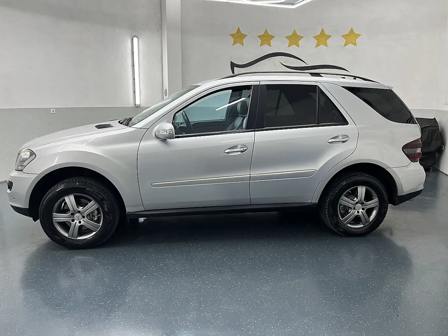 Mercedes-Benz ML 320 CDI 4MATIC Aut. * SOFORT FINANZIERUNG MÖGLICH* Grau - 2