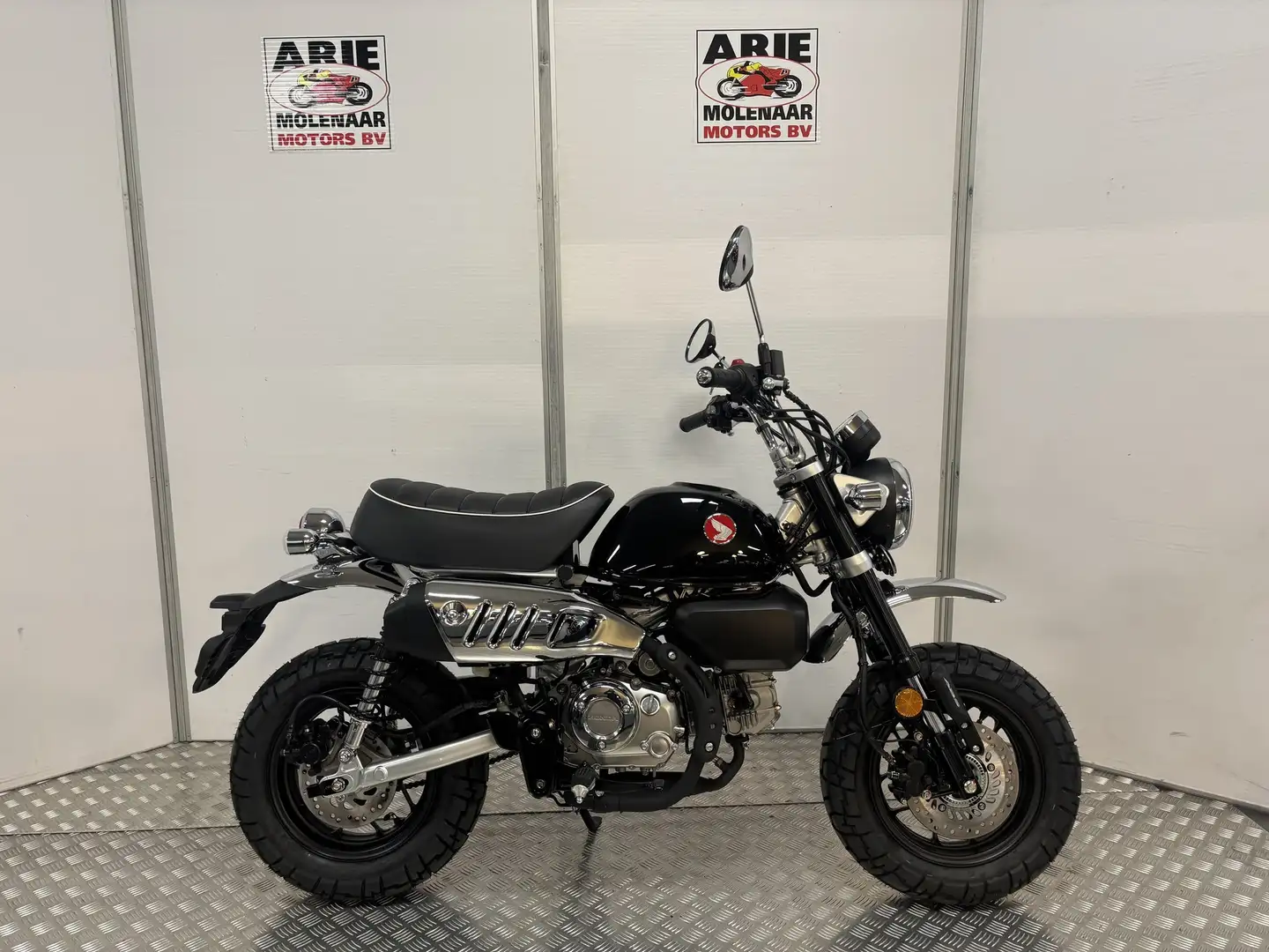 Honda Monkey 125 ABS Zwart - 1