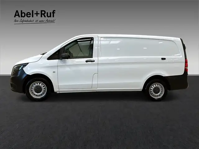 Mercedes-Benz Vito view 5