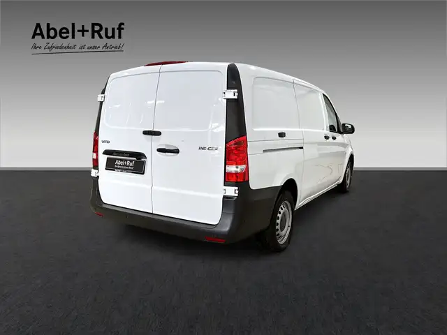 Mercedes-Benz Vito view 7