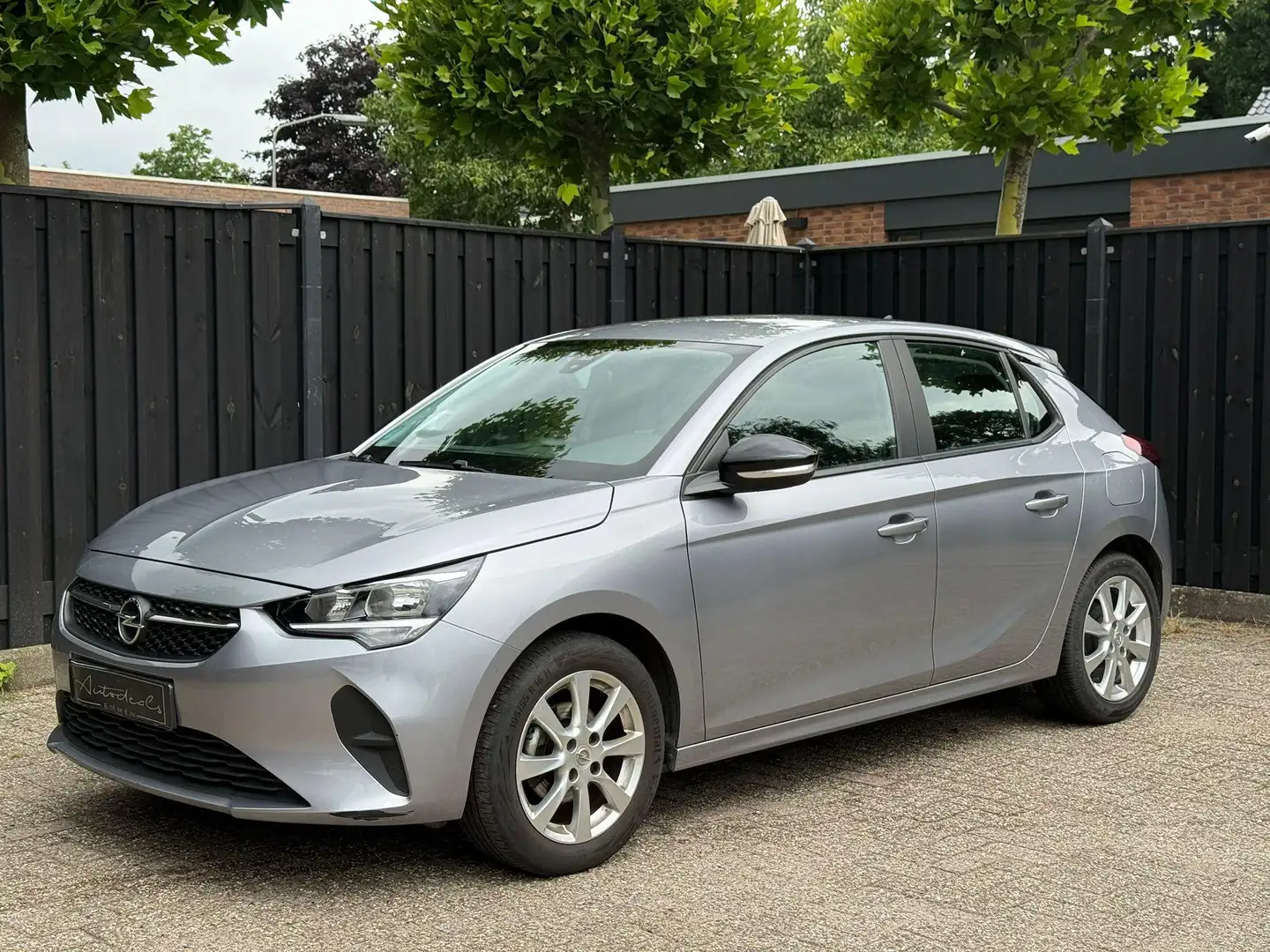 Opel Corsa 1.2 carplay cruise airco Grijs - 1