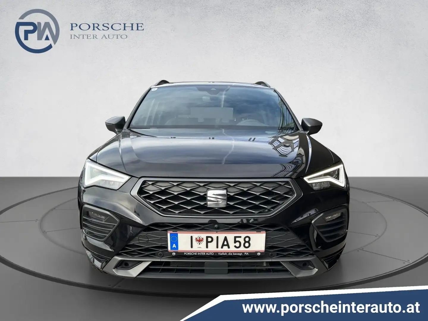 SEAT Ateca FR 1.5 TSI ACT DSG Schwarz - 2