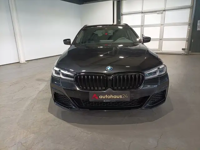 BMW 5 Series view 2
