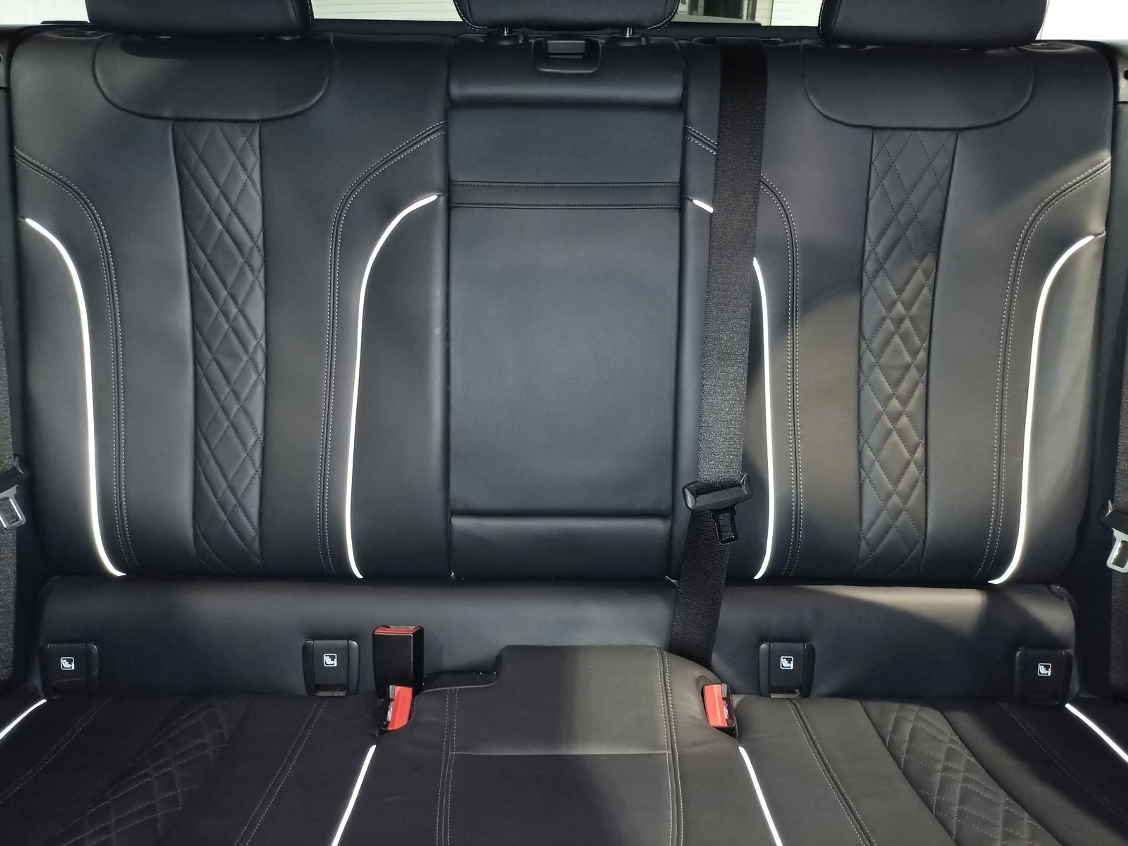 BMW 530 e M Sport LED|Navi|Kamera|AHK|Pano — photo 15