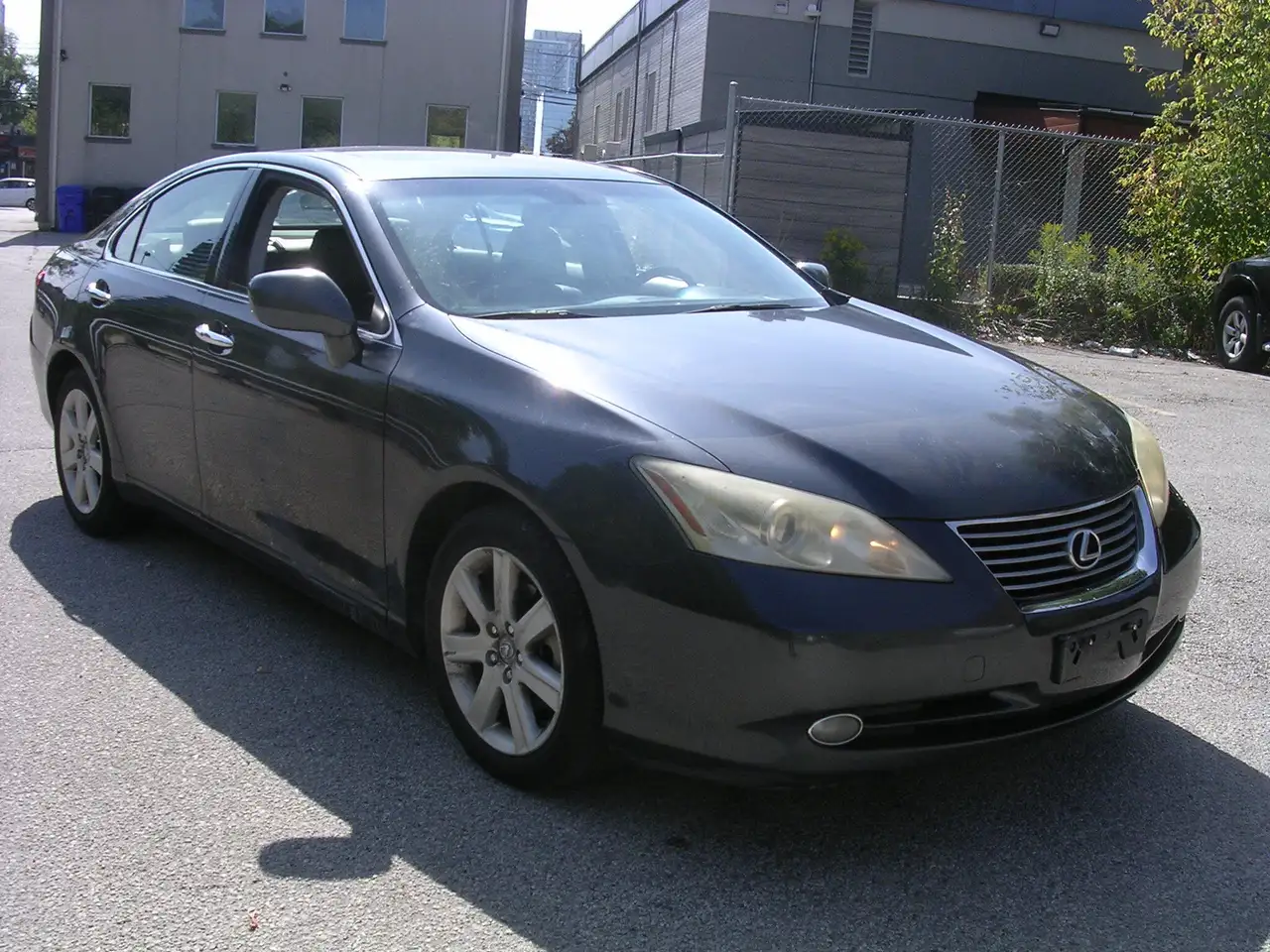 Lexus ES снимка Lexus ES