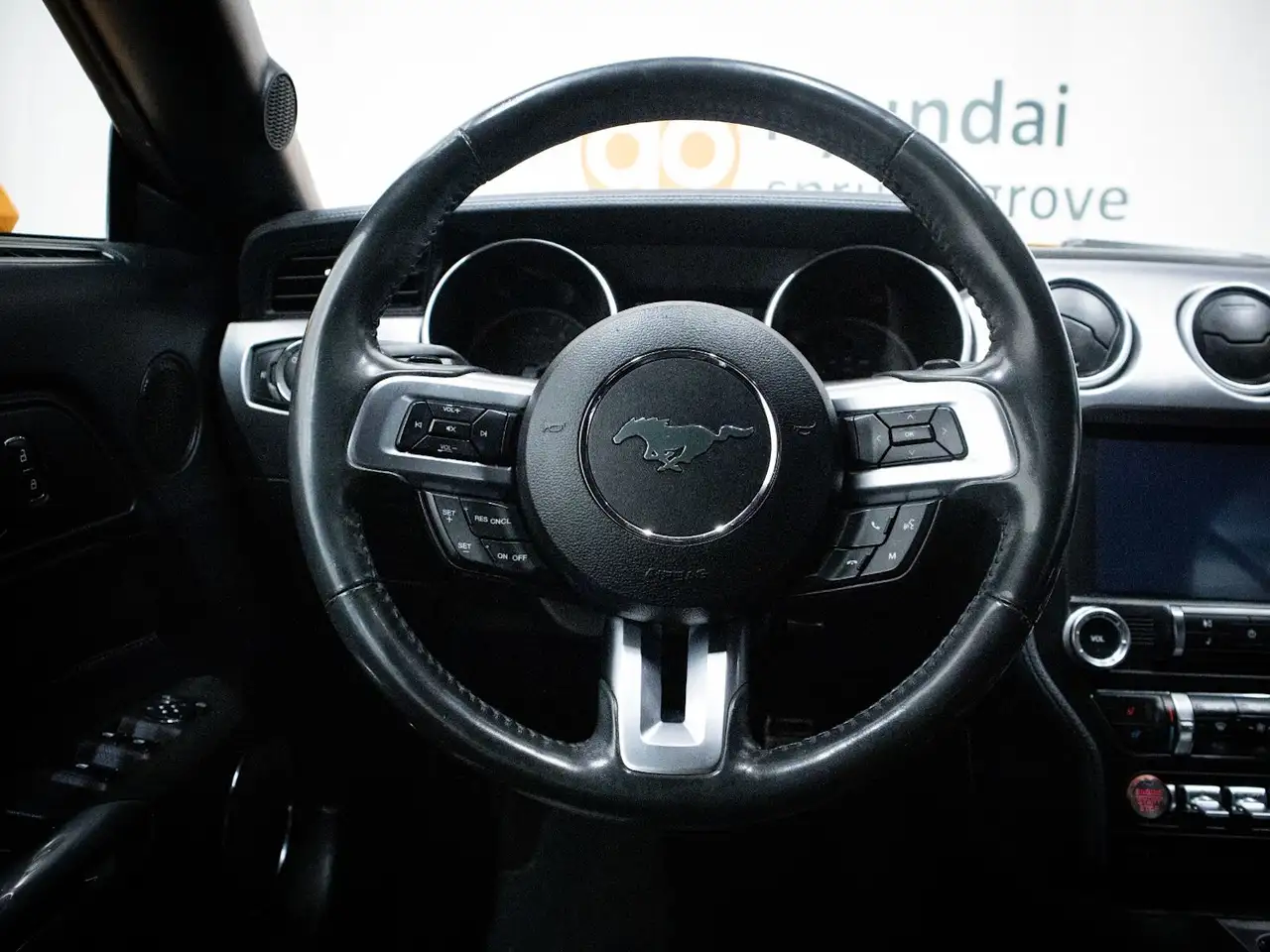 Ford Mustang снимка Ford Mustang
