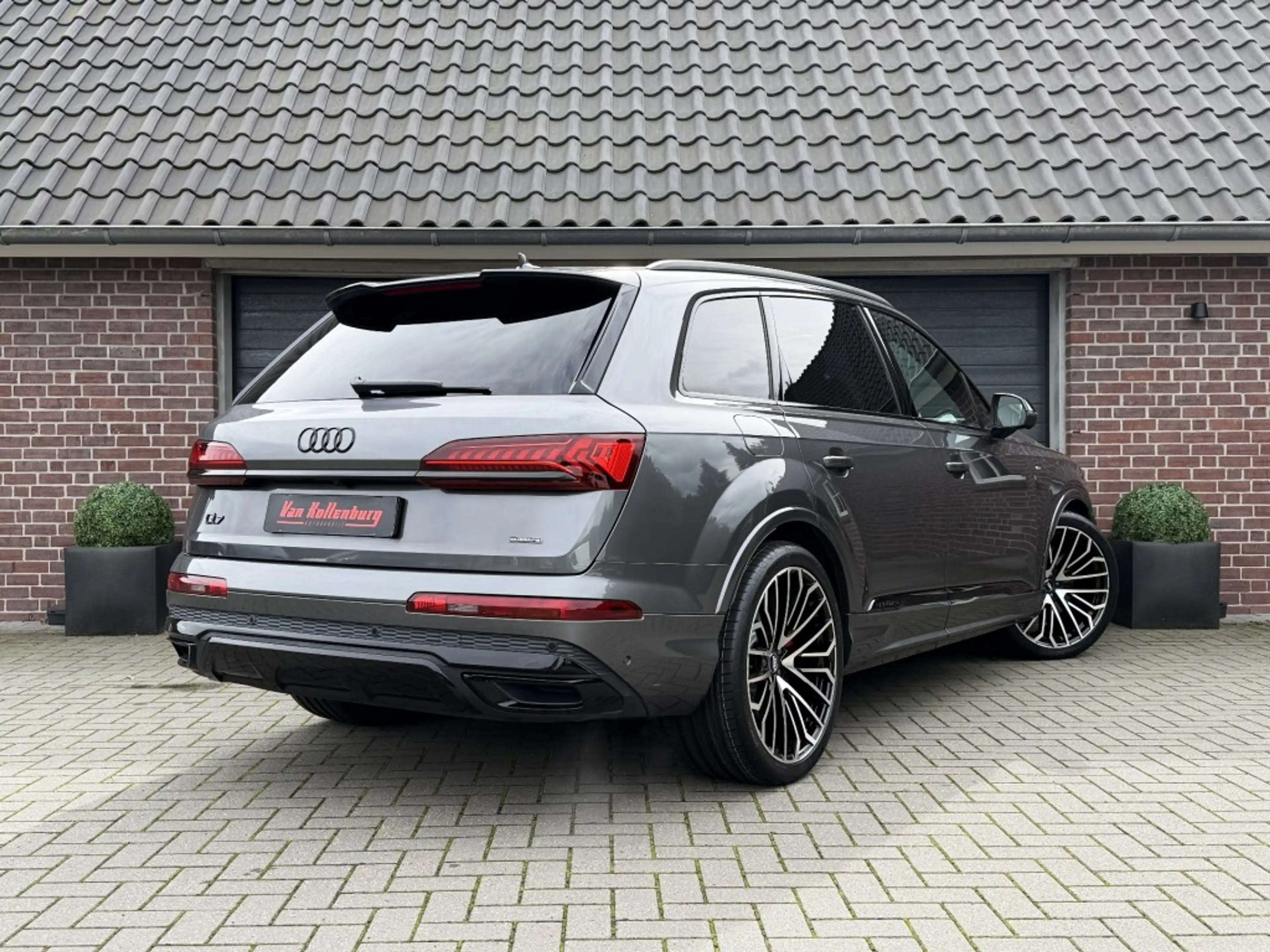 Audi Q7 60 TFSI-E 492PK QUATTRO COMPETITION S LINE PANO 36 — photo 2