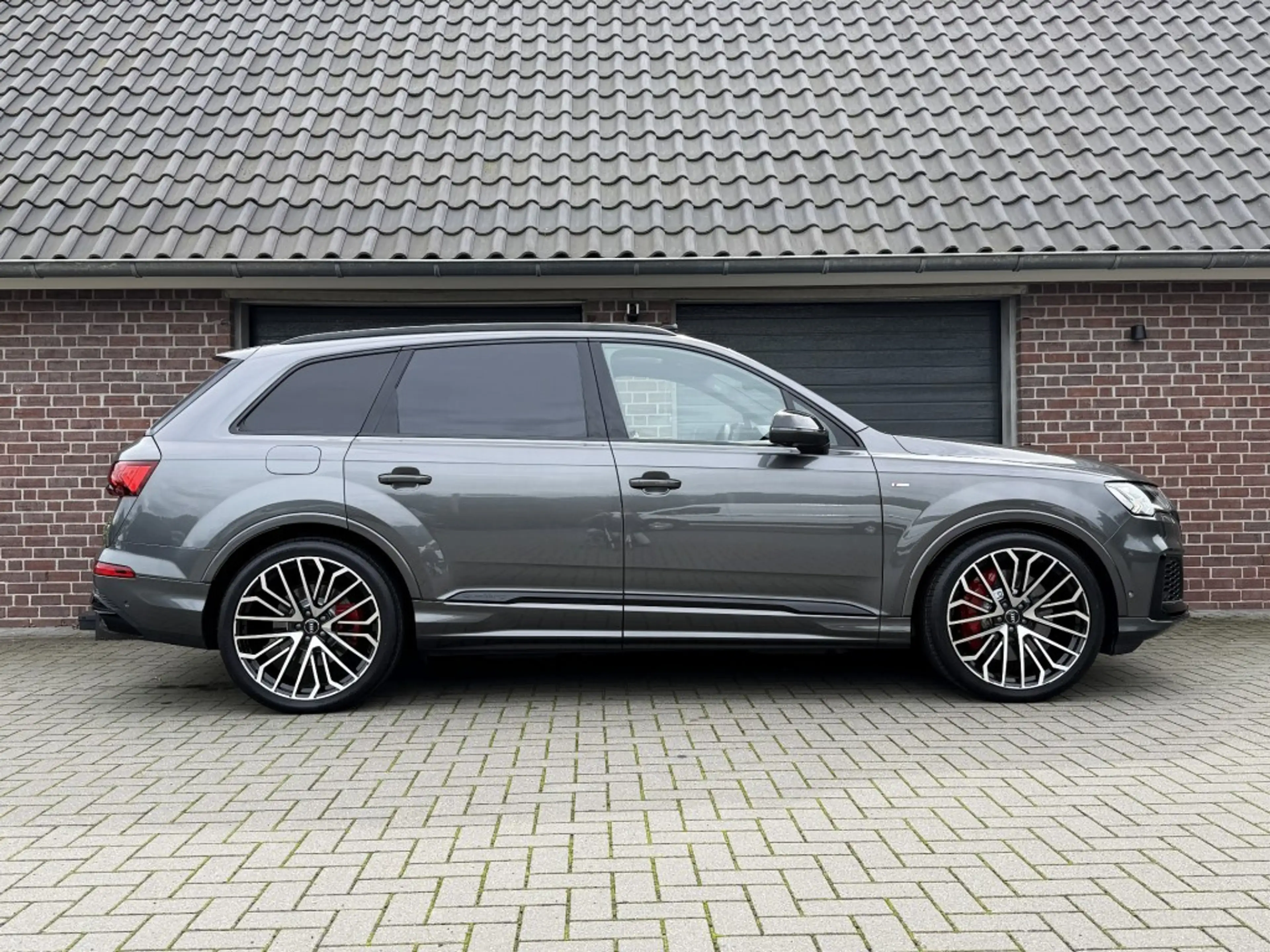 Audi Q7 60 TFSI-E 492PK QUATTRO COMPETITION S LINE PANO 36 — photo 7