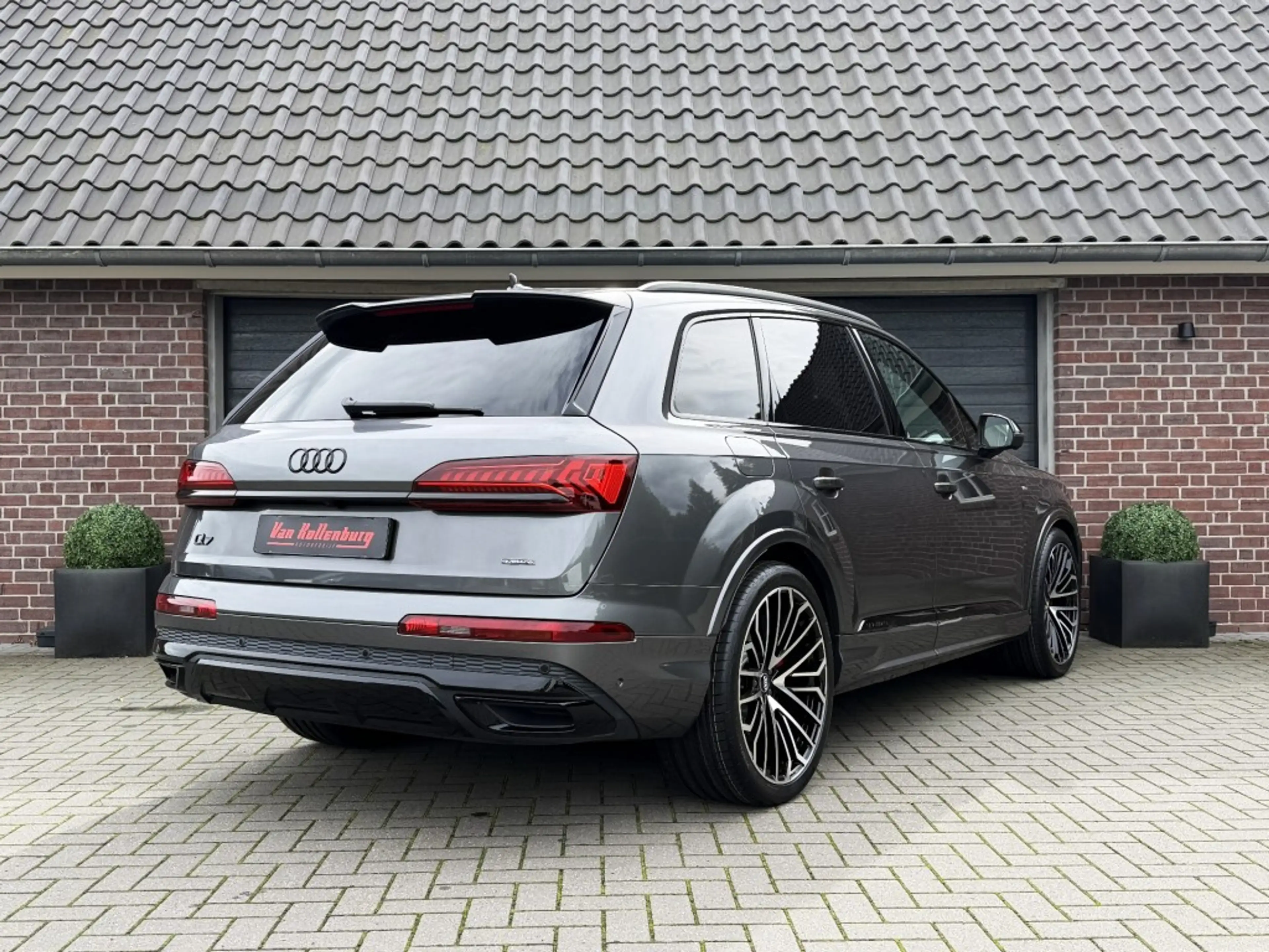 Audi Q7 60 TFSI-E 492PK QUATTRO COMPETITION S LINE PANO 36 — photo 14