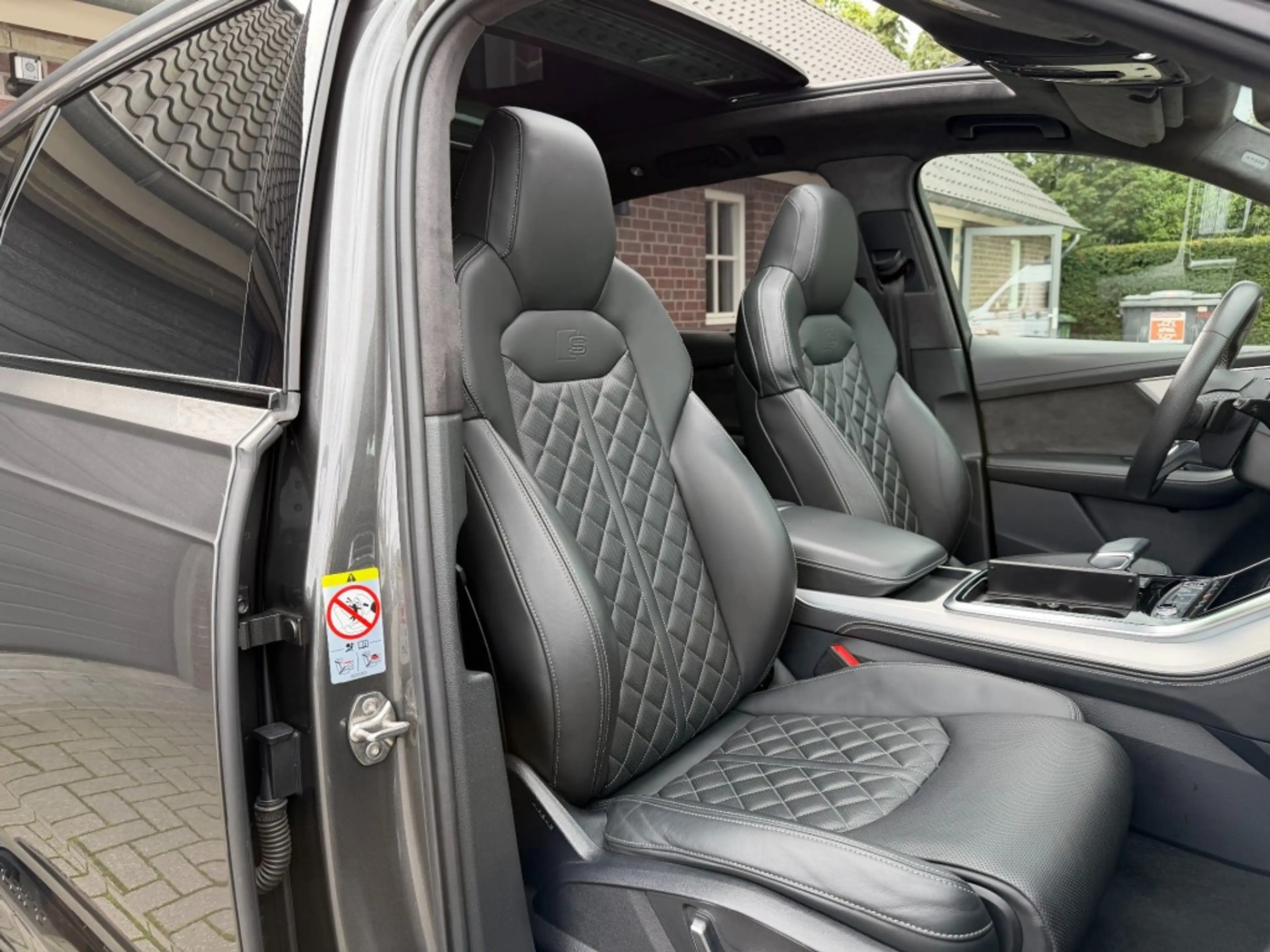 Audi Q7 60 TFSI-E 492PK QUATTRO COMPETITION S LINE PANO 36 — photo 5
