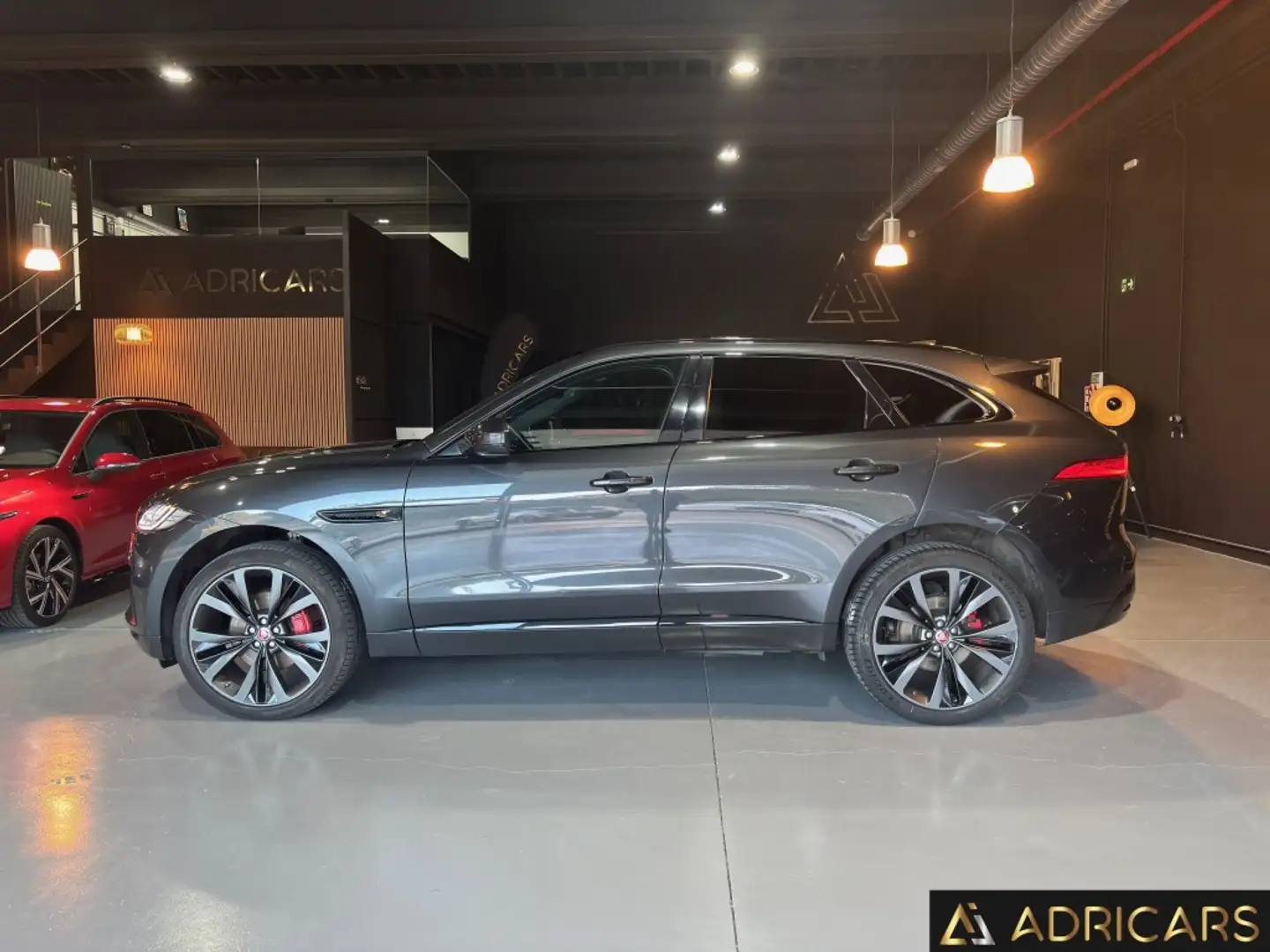 Jaguar F-Pace 3.0TDV6 S Aut. AWD Gris - 1