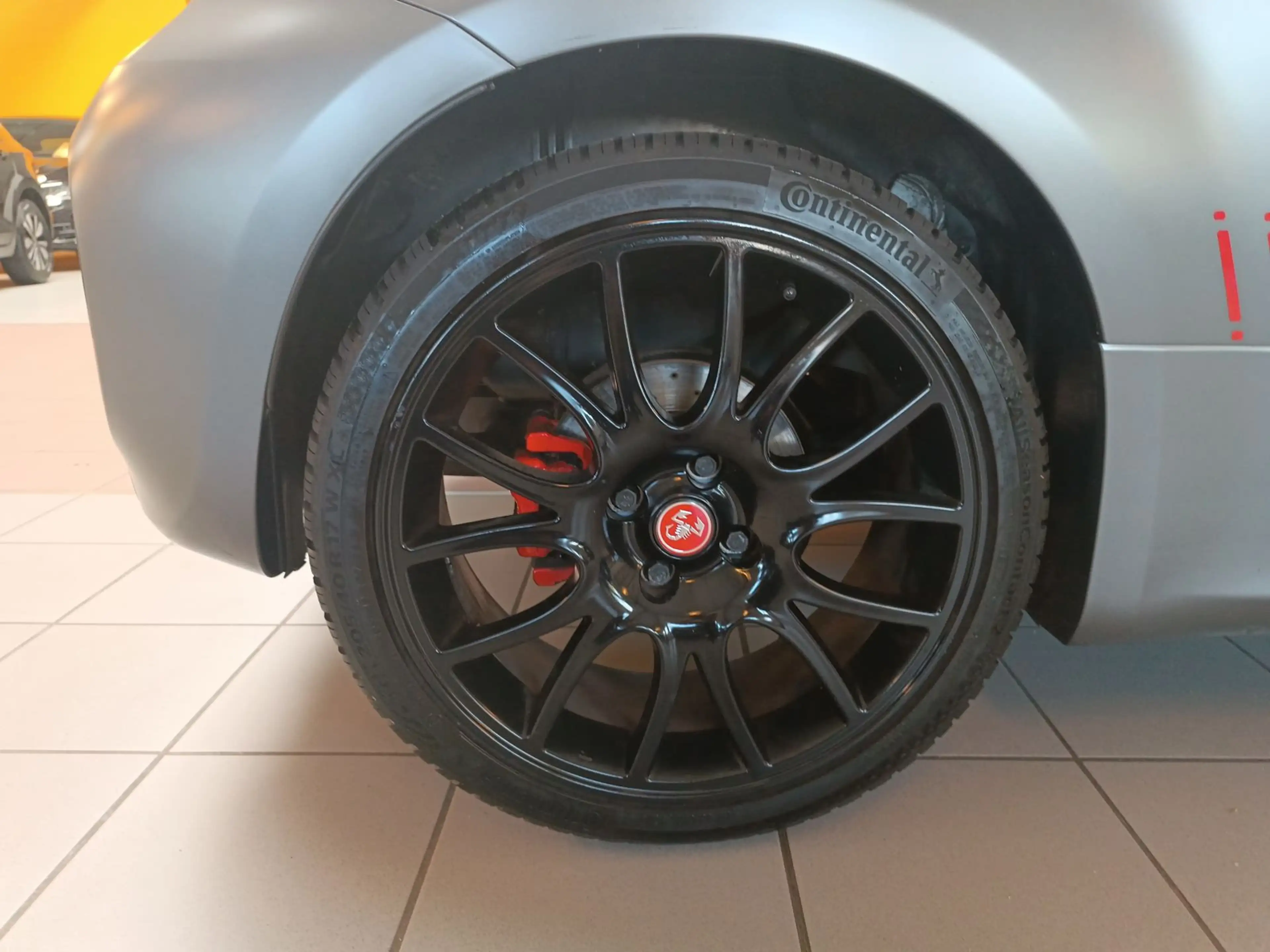Abarth 500 1.4 T-Jet 16V 595 Competizione *NAV*PDC* — photo 7
