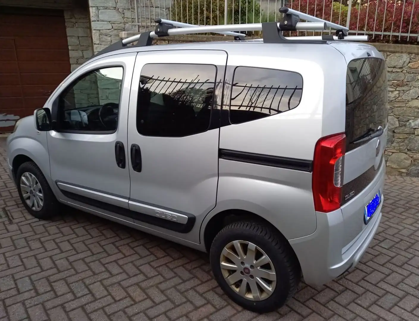 Fiat Qubo 1.3 mjt 16v Trekking 80cv Ezüst - 2