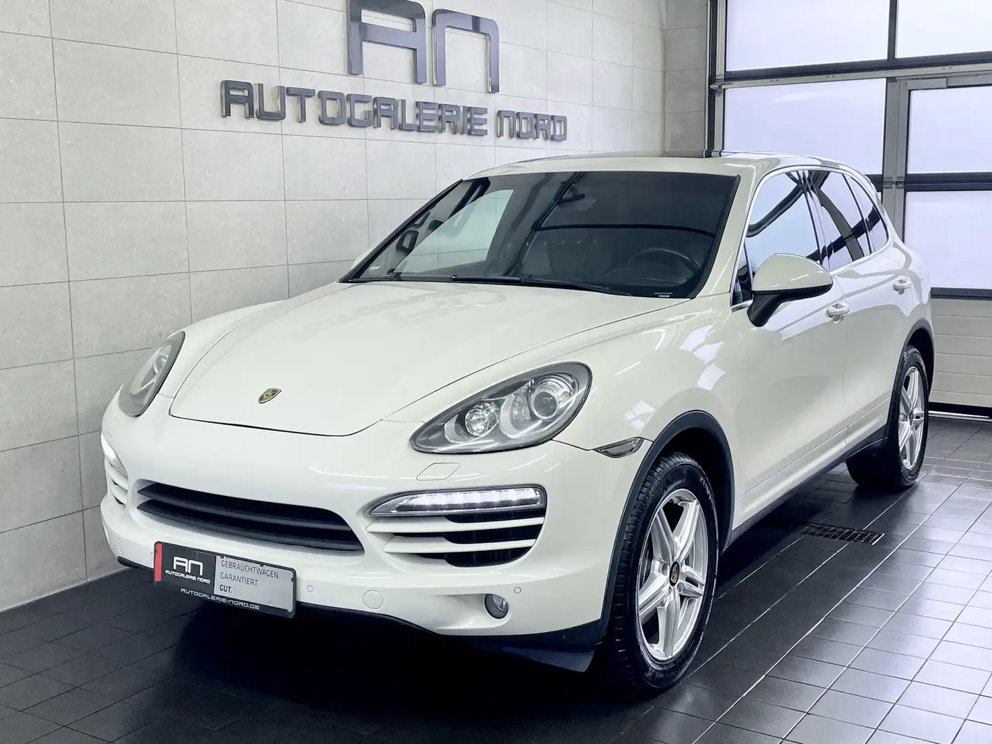 Porsche Cayenne Diesel Pano+Leder+Xenon+ Weiß - 2