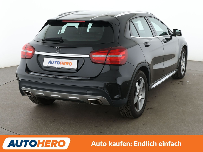 Mercedes-Benz GLA 200 AMG Line*NAVI*TEMPO*PDC* — photo 6