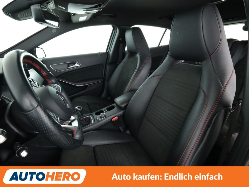 Mercedes-Benz GLA 200 AMG Line*NAVI*TEMPO*PDC* — photo 10