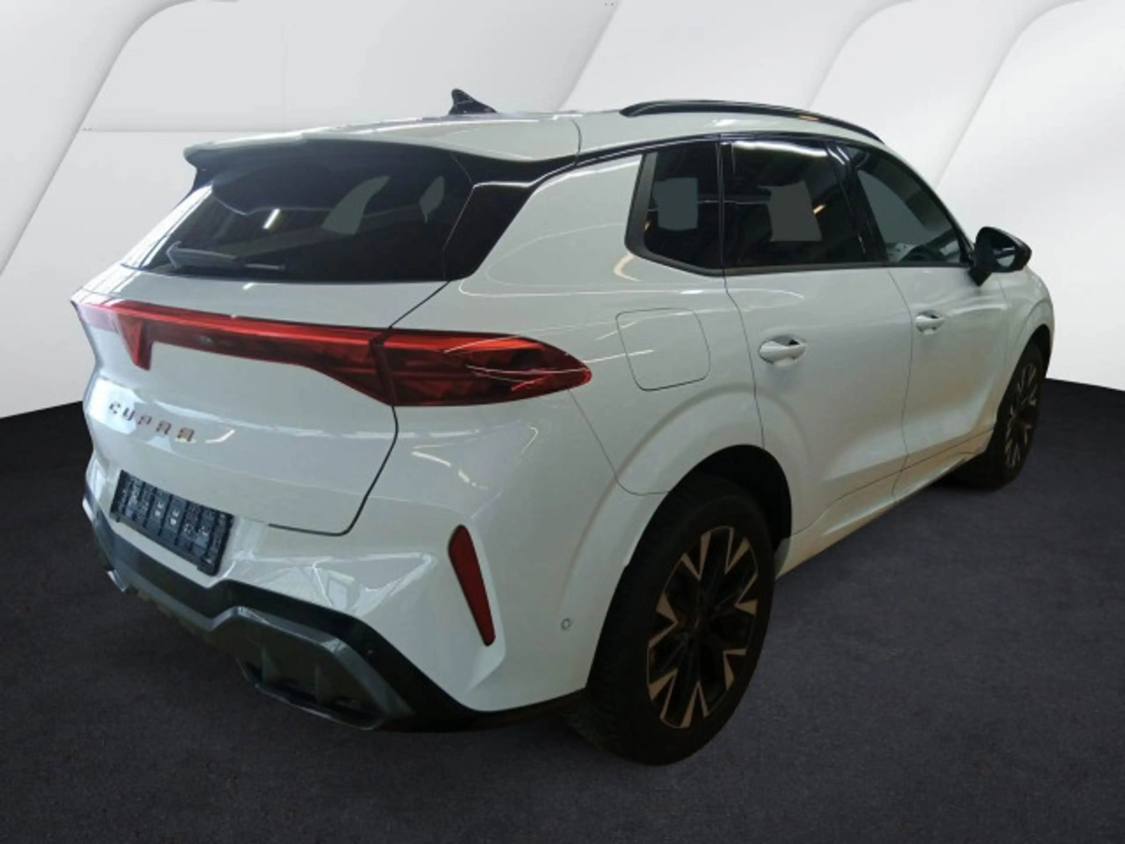 CUPRA Terramar 1.5e-Hybrid Navi LED Kamera Sitzheizung — photo 3
