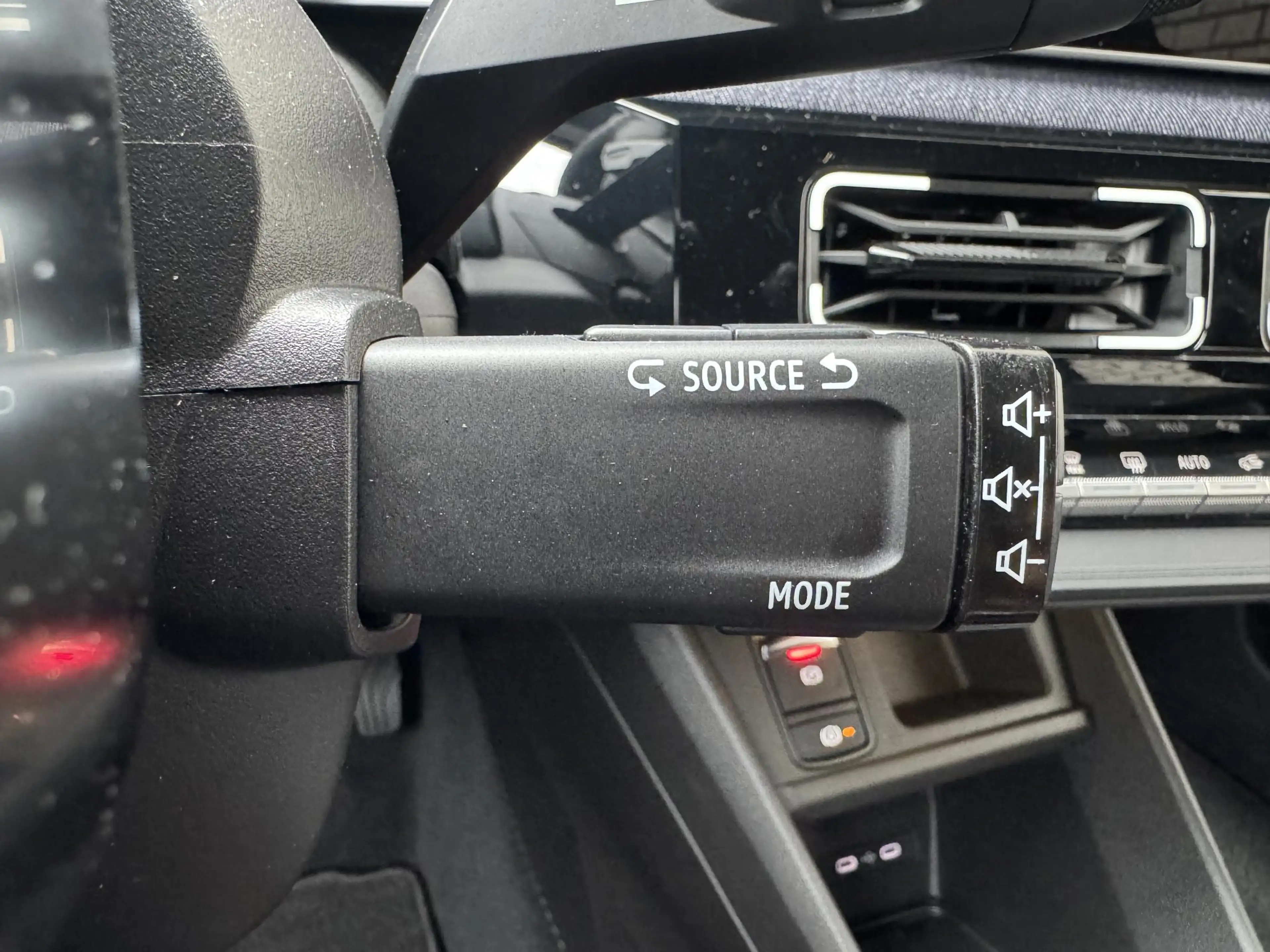 Renault R 5 Comfort Range Techno 52 kWh | Demo | Pack Winter | — photo 30