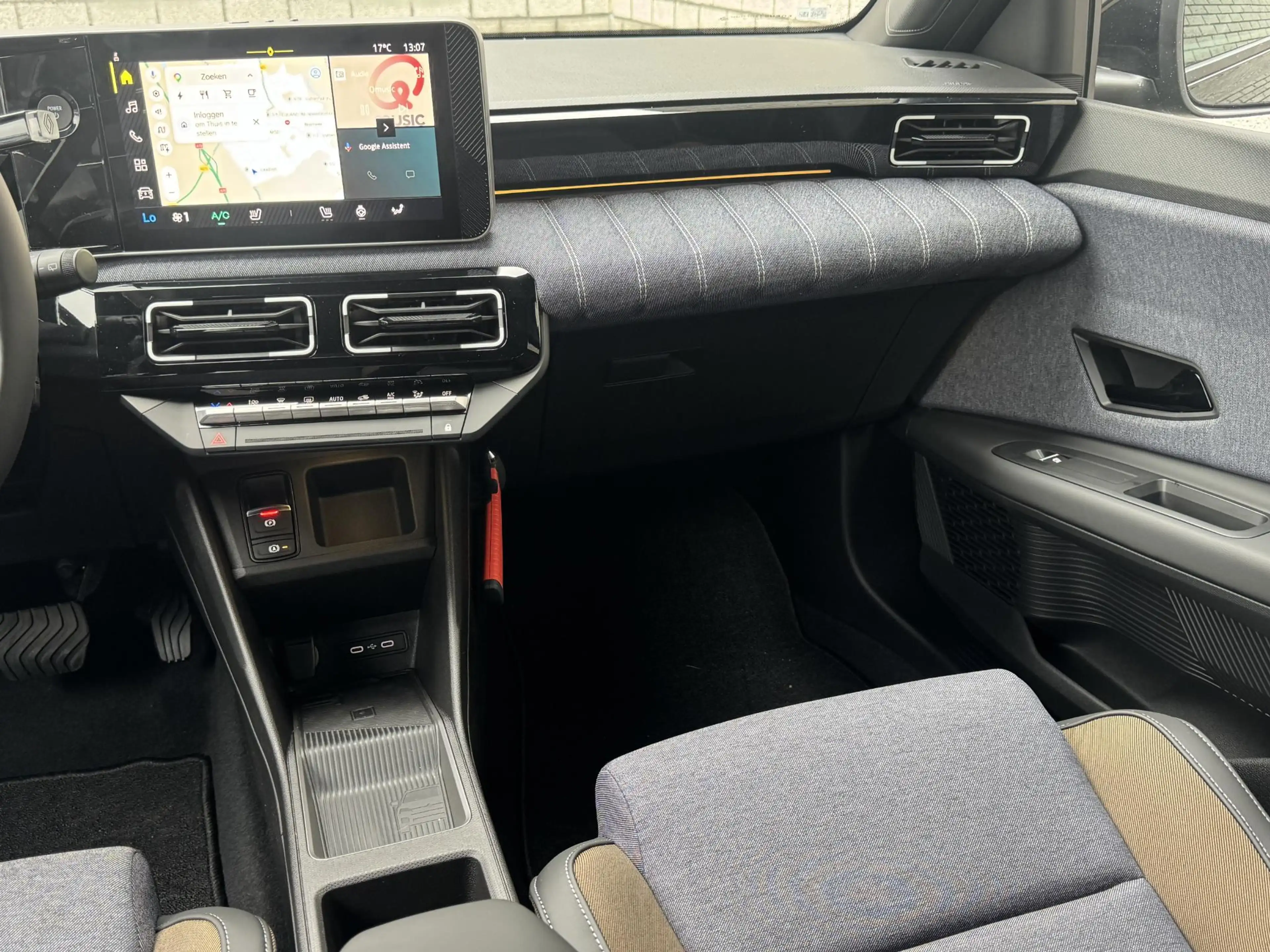 Renault R 5 Comfort Range Techno 52 kWh | Demo | Pack Winter | — photo 10