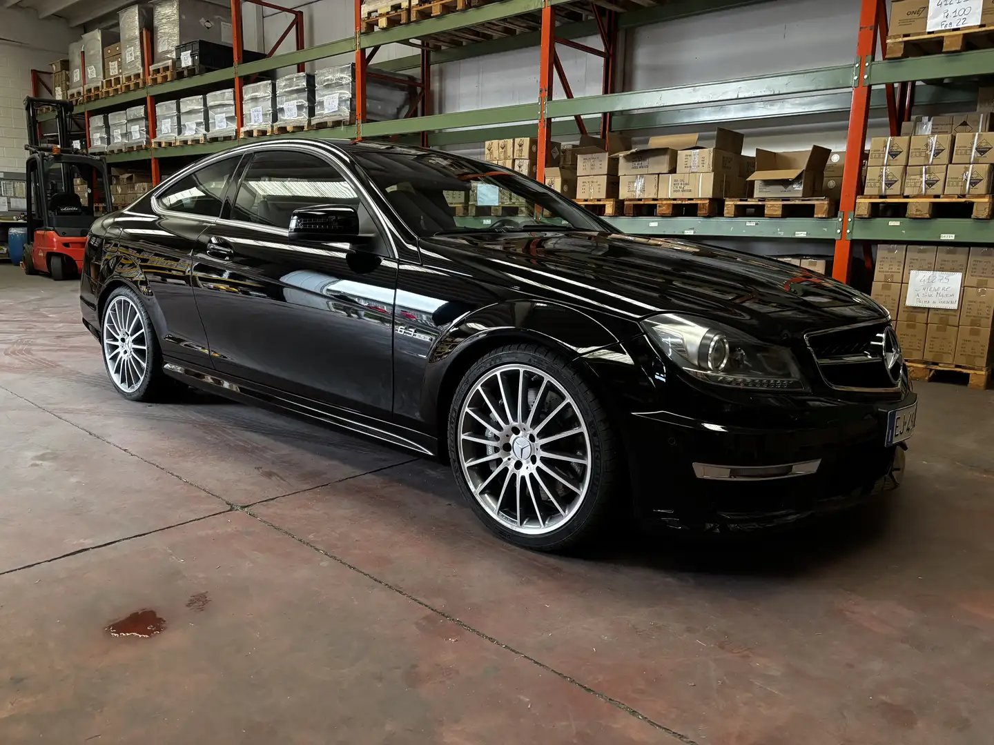 Mercedes-Benz C 63 AMG Coupe auto - 1