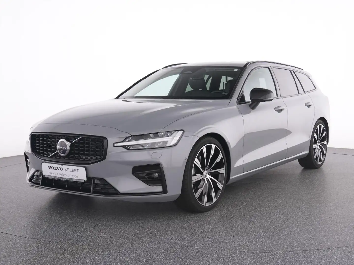 Volvo V60 B4 Plus Dark +AHK+PANO+20ZOLL+WINTERPAK+ Grey - 2
