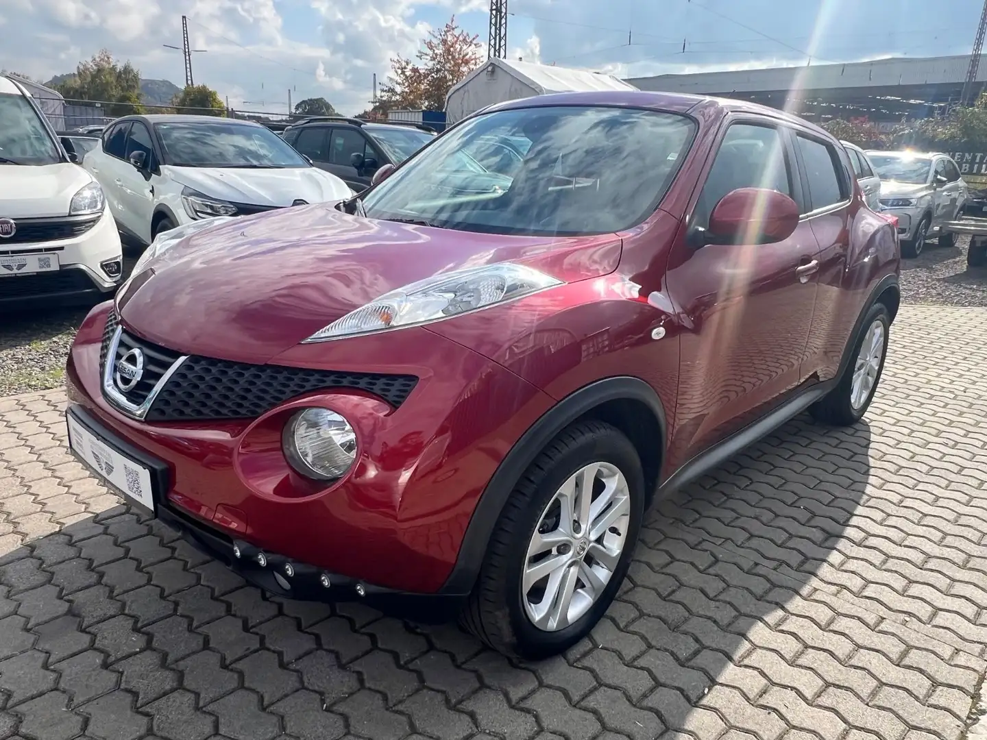 Nissan Juke Tekna 4x4 AUTOMATIK R-KAMARA Rot - 2