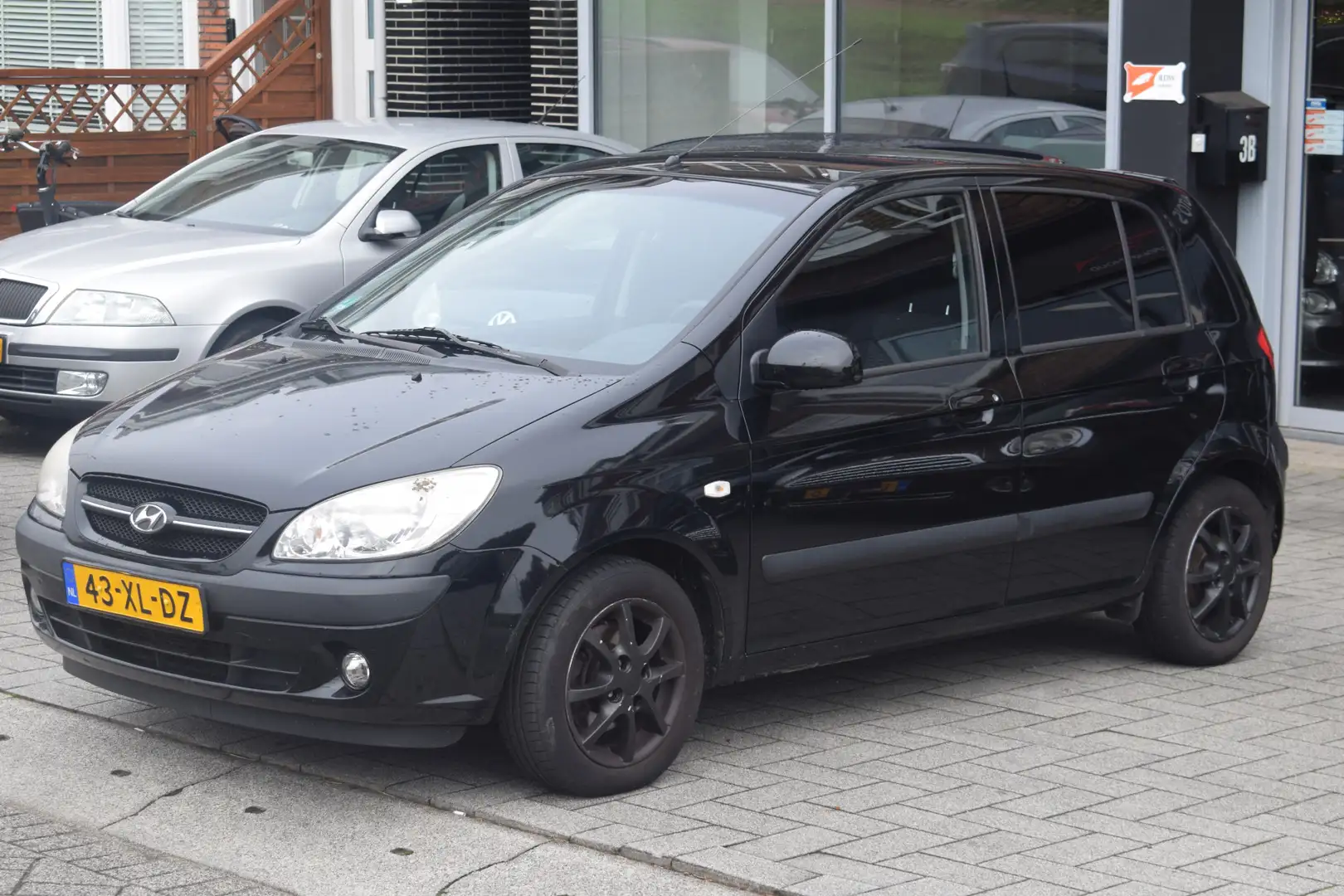 Hyundai Getz 1.4i Active Joy GOEDE AIRCO 5 drs apk 06-27 Schwarz - 2