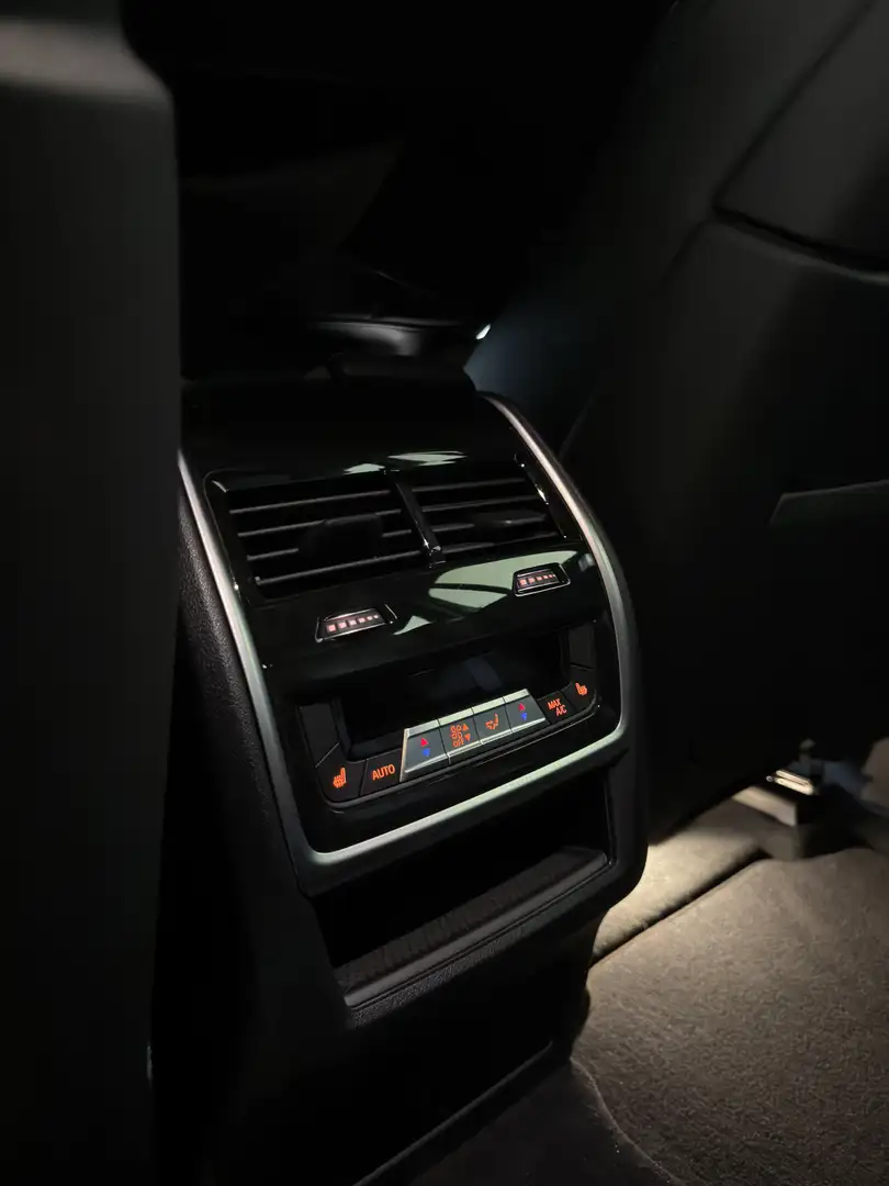 BMW X6 xDrive40i – Foto 13