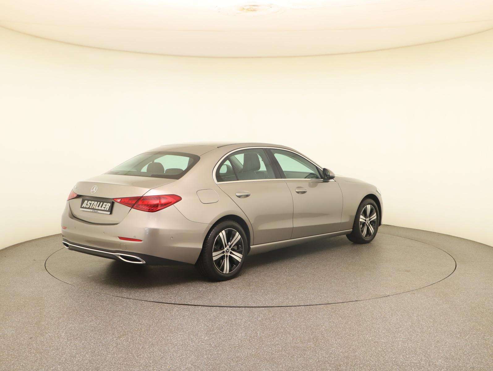 Mercedes-Benz C 300