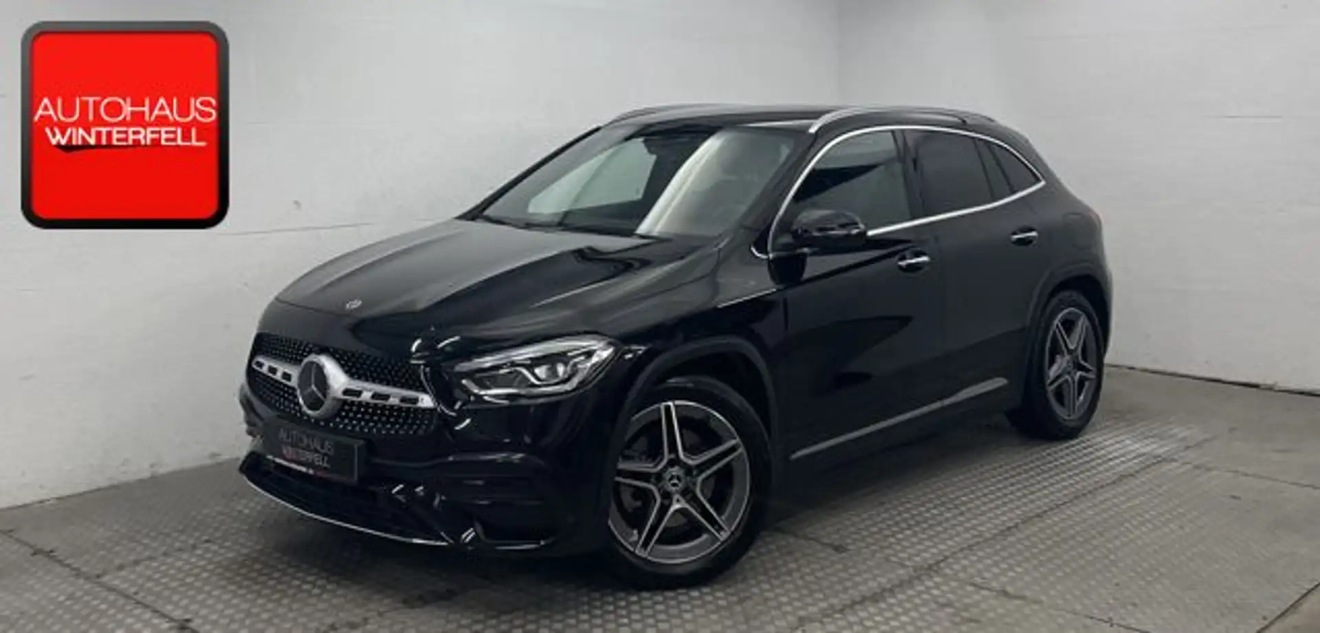 Mercedes-Benz GLA 250 4M AMG SPORT KEYLESS+DISTRONIC+AMBIENTE+ Noir - 1