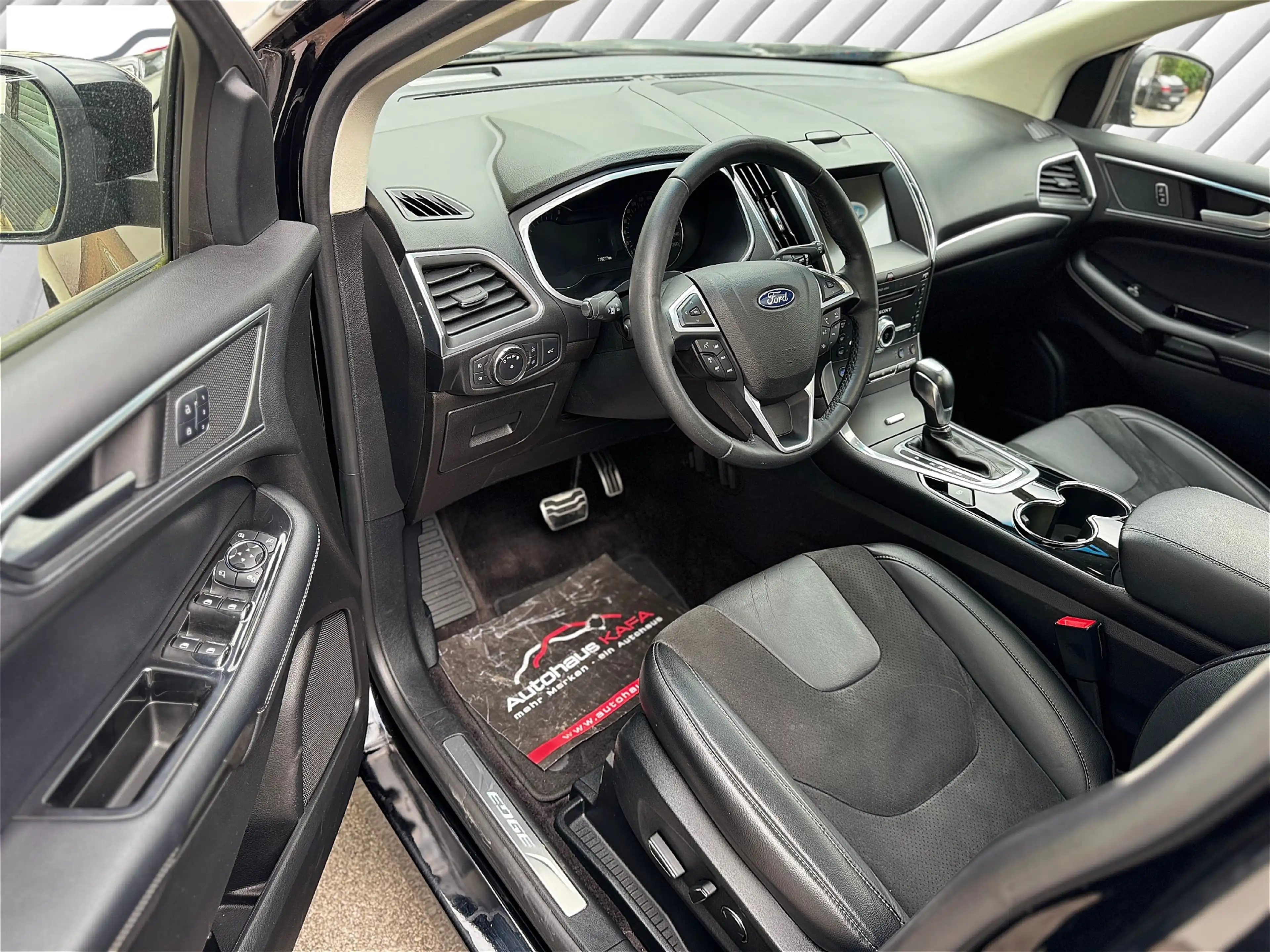 Ford Edge Sport 4x4**Leder/PDC/NAVI** — photo 7