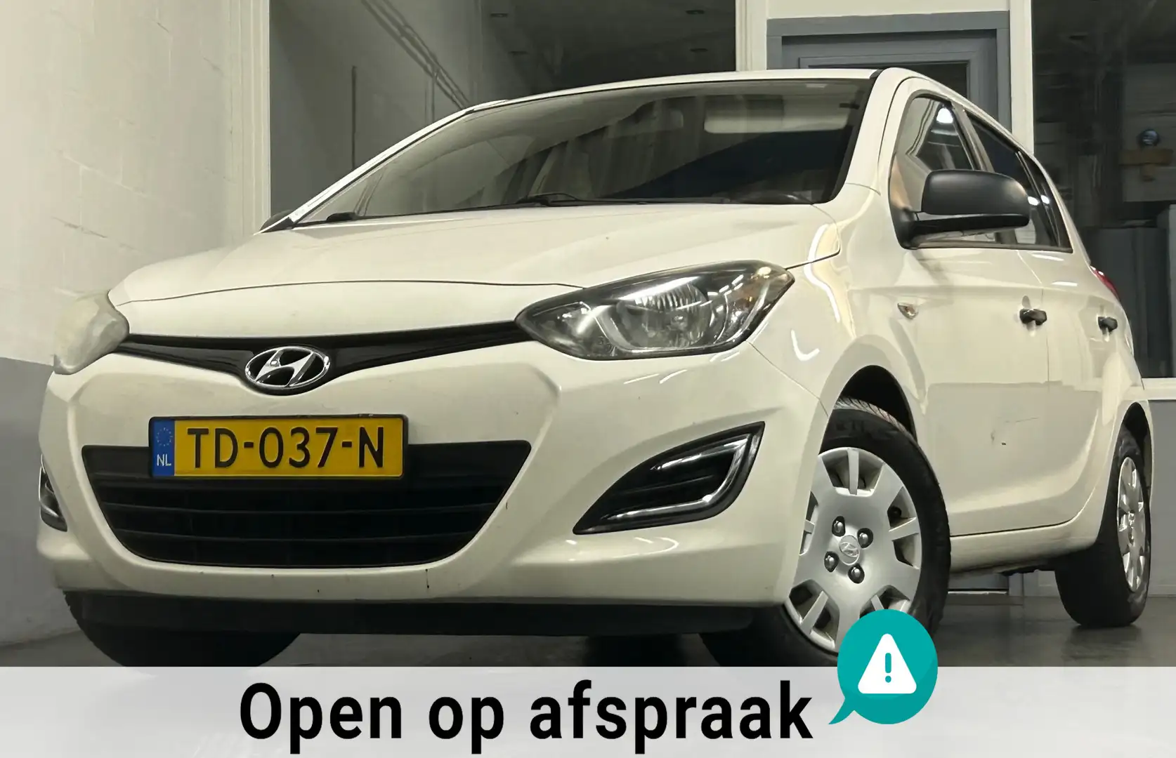 Hyundai i20 1.2i i-Motion|NweAPK|Airco|3eEig|CentrDVG| Wit - 1