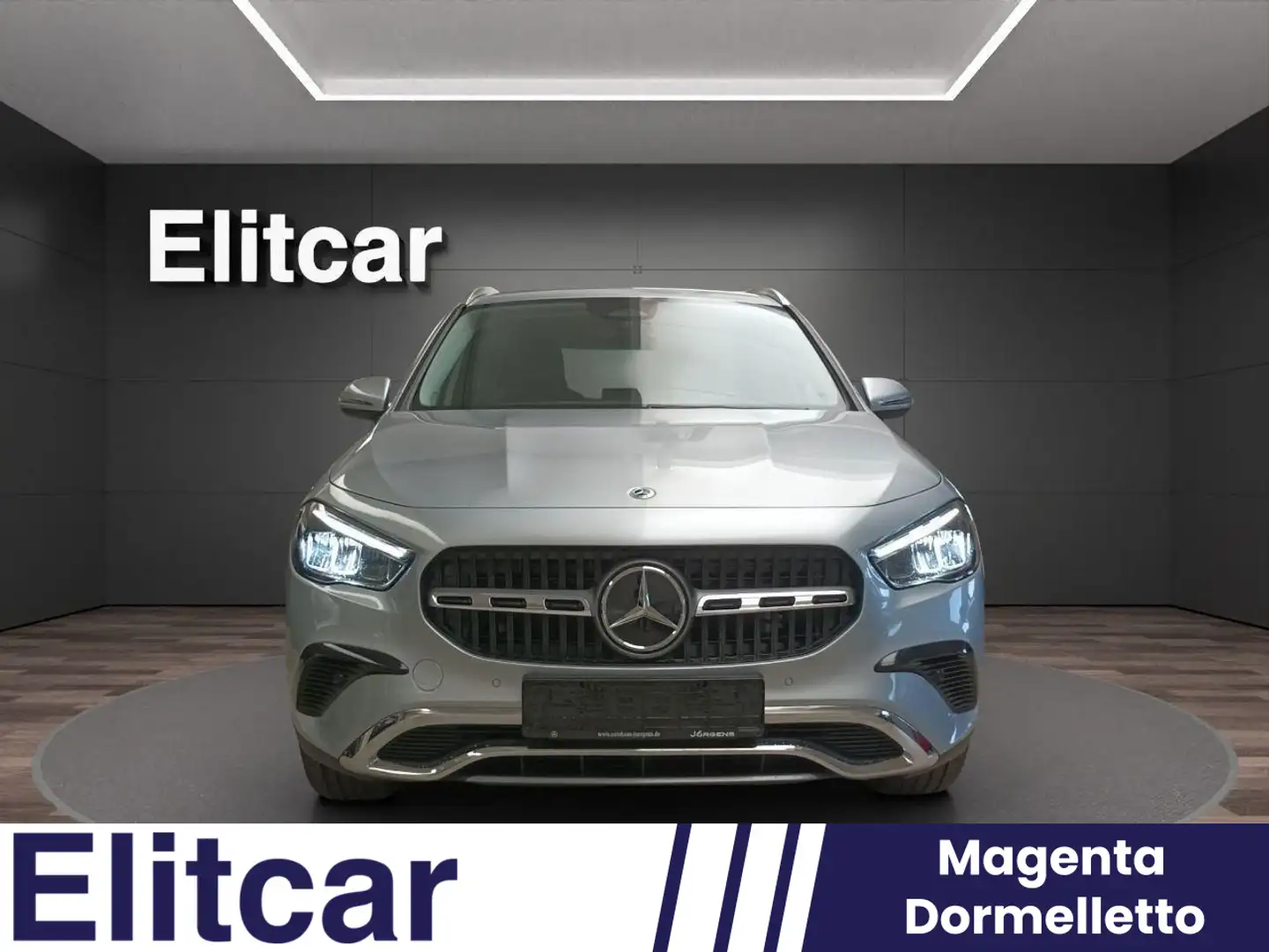 Mercedes-Benz GLA 200 Automatic Progressive Advanced - 2
