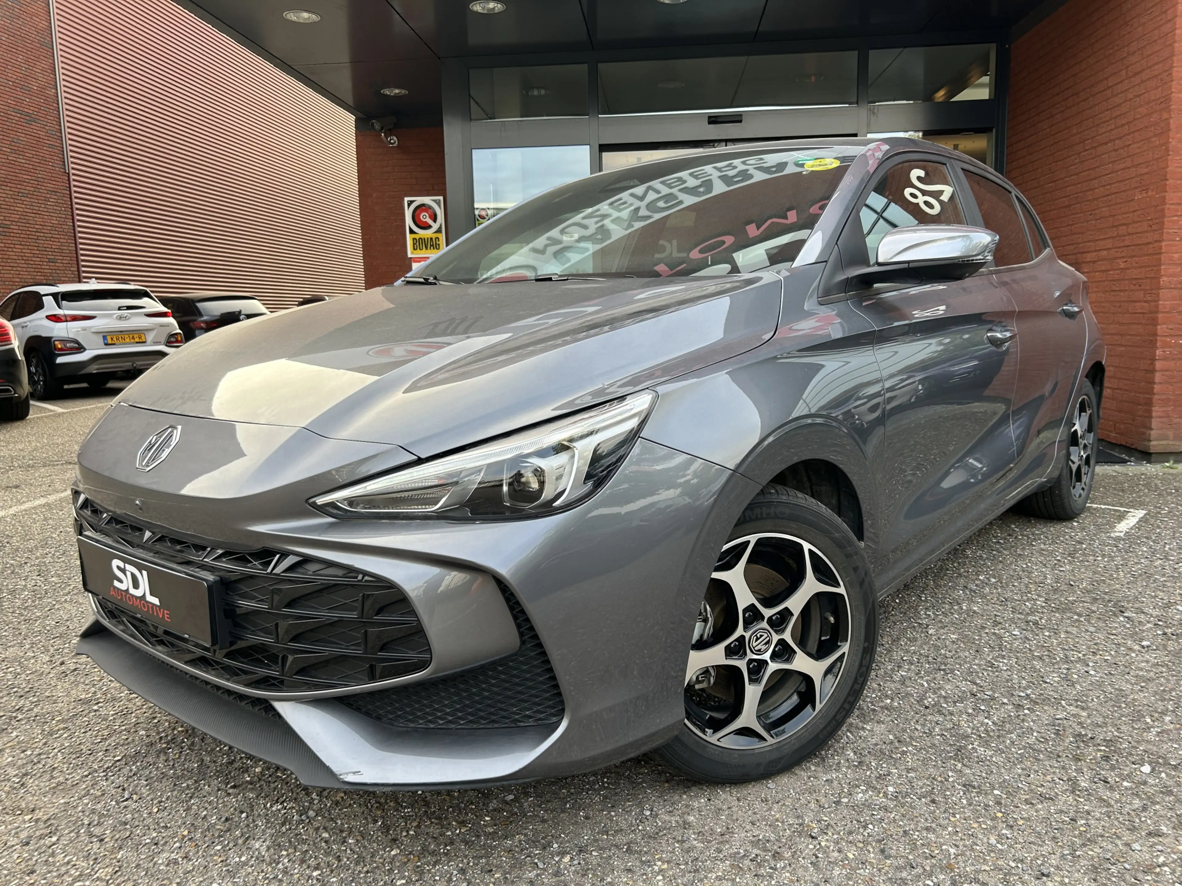 MG MG3 Hybrid+ 1.5 Hybrid+ Luxury // FULL LED // NAVI + C — photo 2