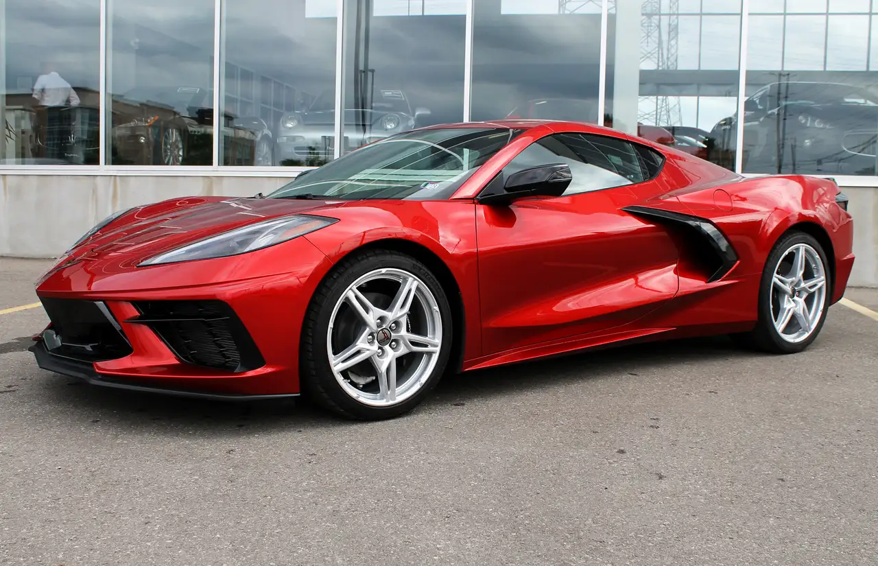 Chevrolet Corvette снимка Chevrolet Corvette